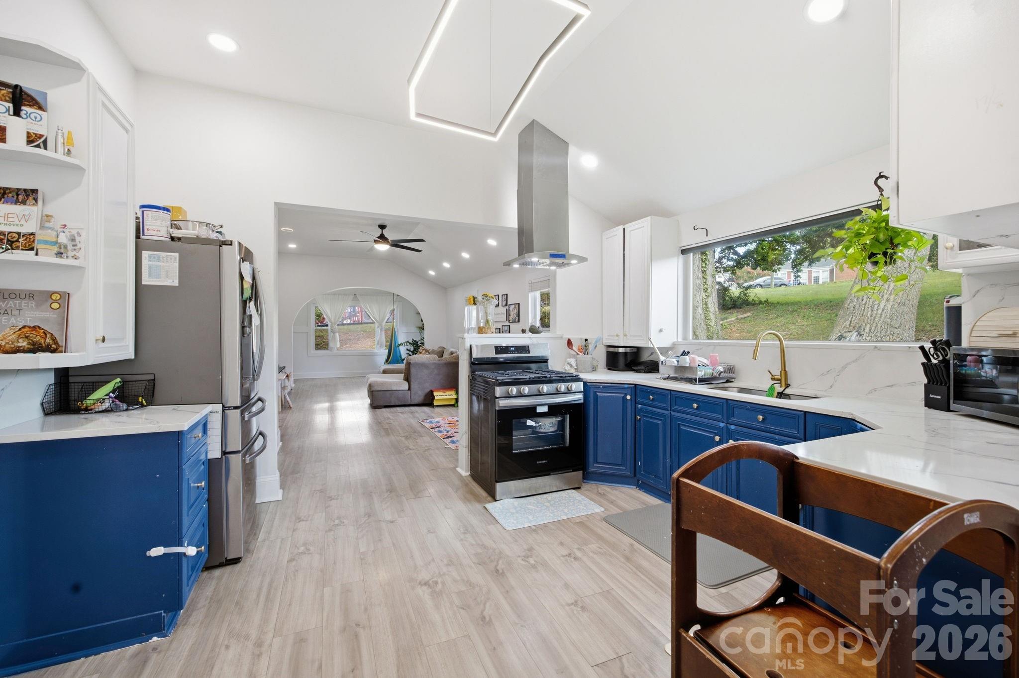 443 Brandon Street — Davidson