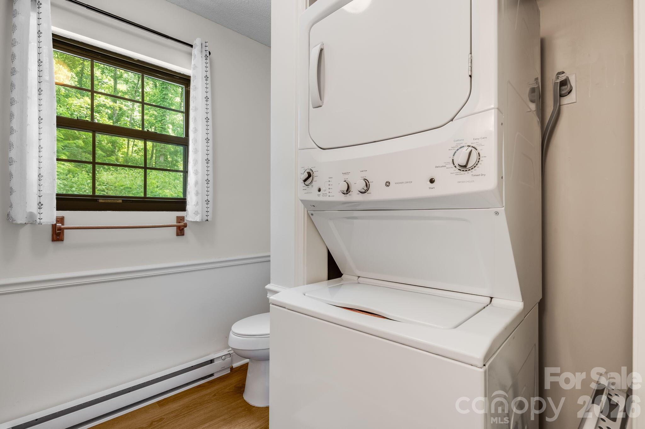 950 Main Street #5 — Chimney Rock