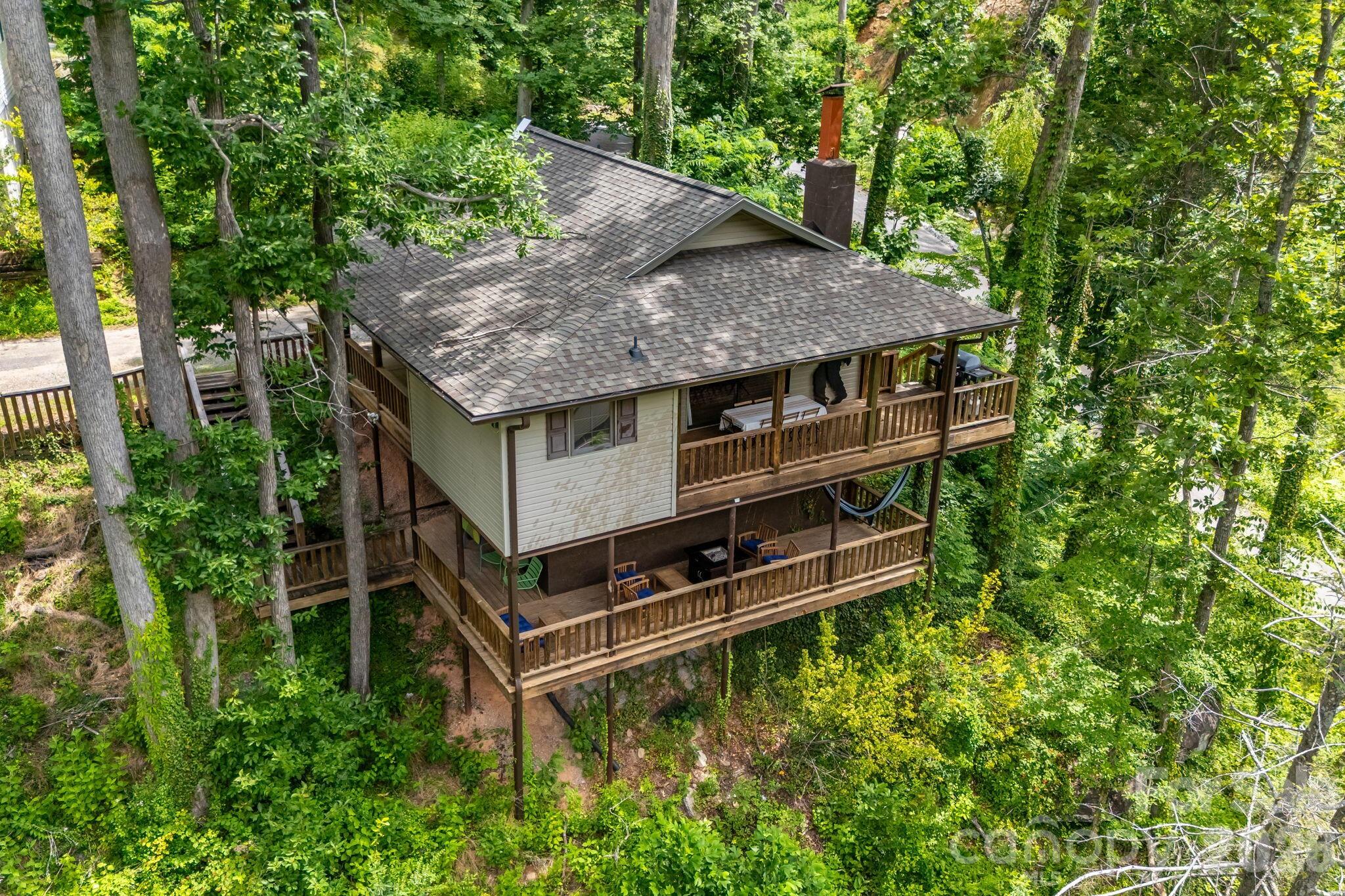 950 Main Street #5 — Chimney Rock
