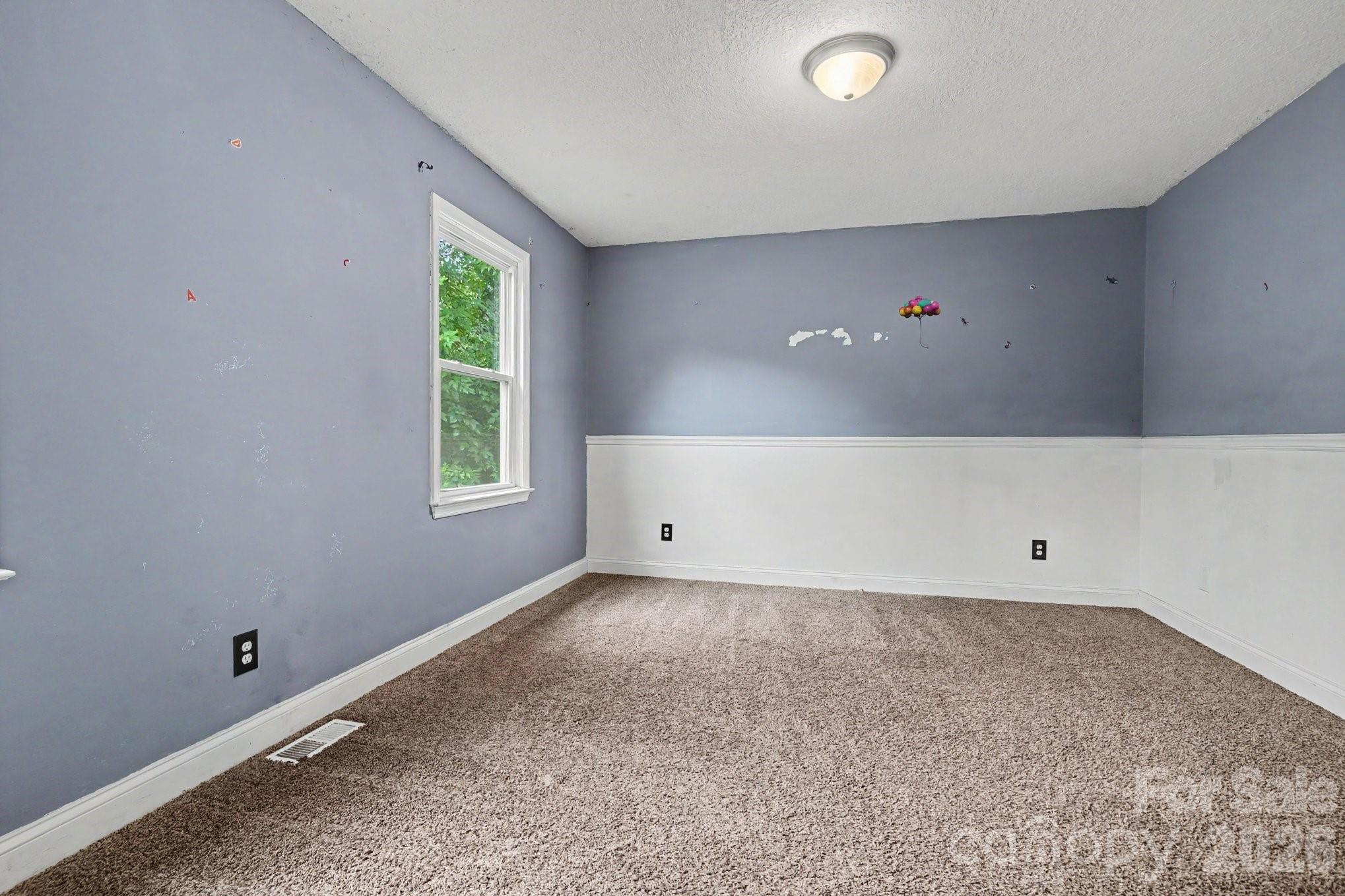 7111 Amarillo Drive — Charlotte
