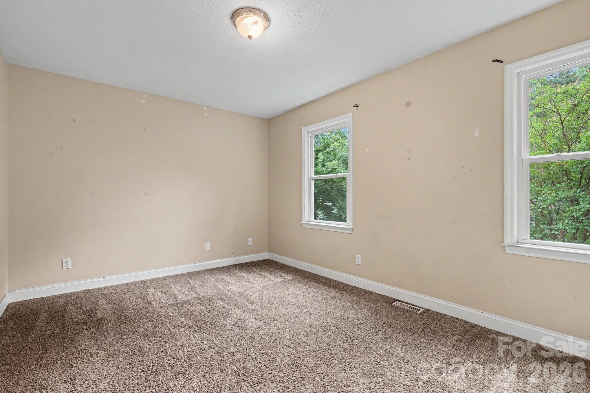 7111 Amarillo Drive — Charlotte