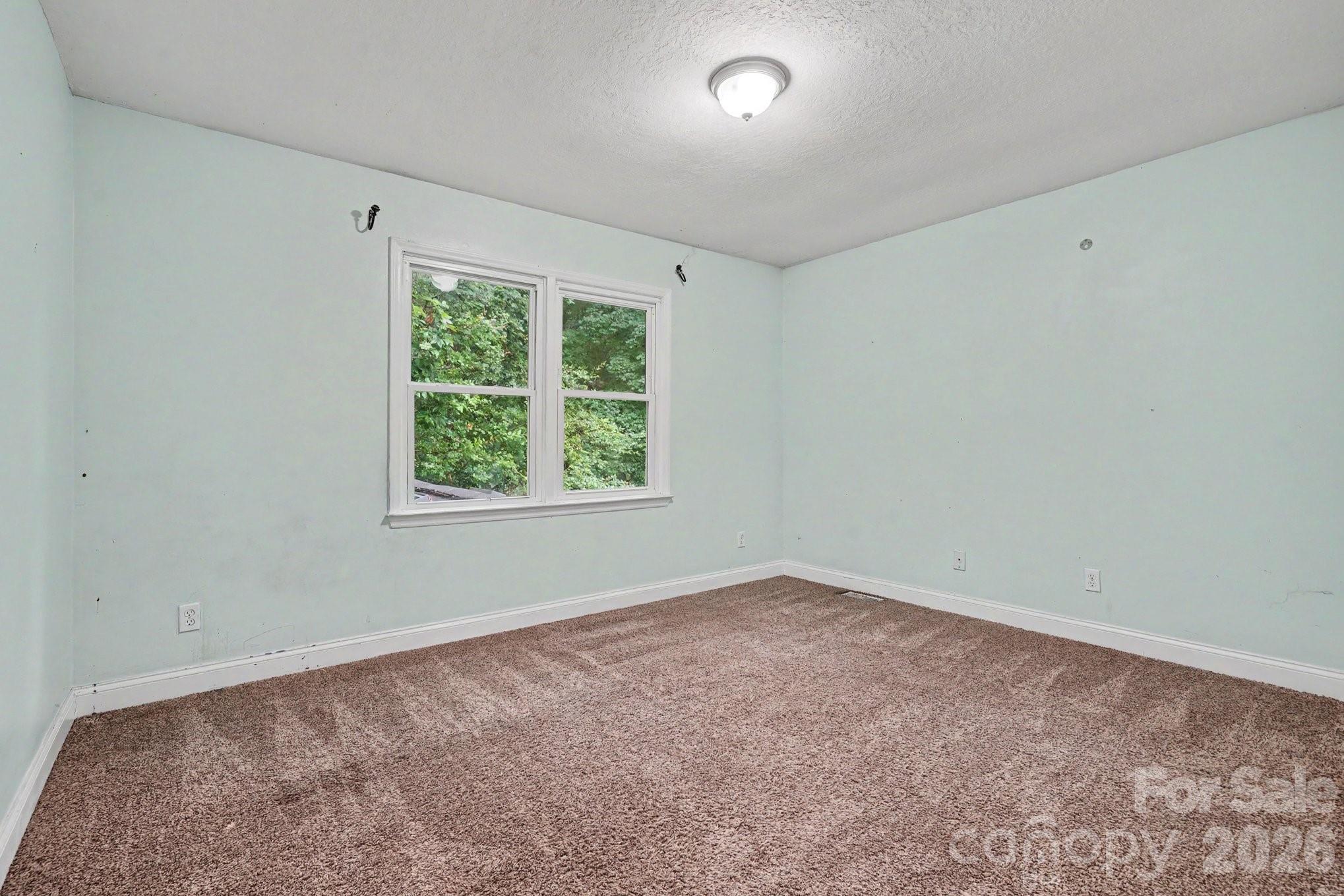 7111 Amarillo Drive — Charlotte
