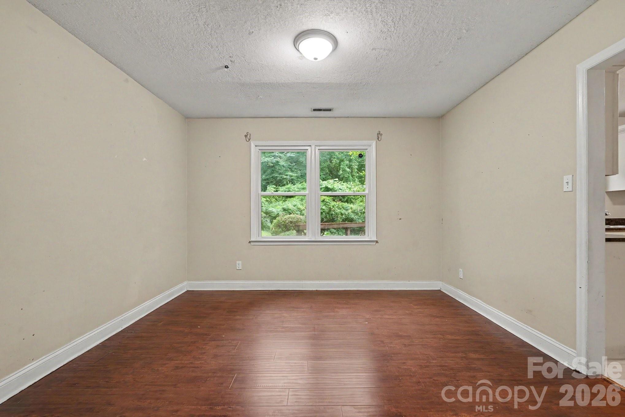 7111 Amarillo Drive — Charlotte