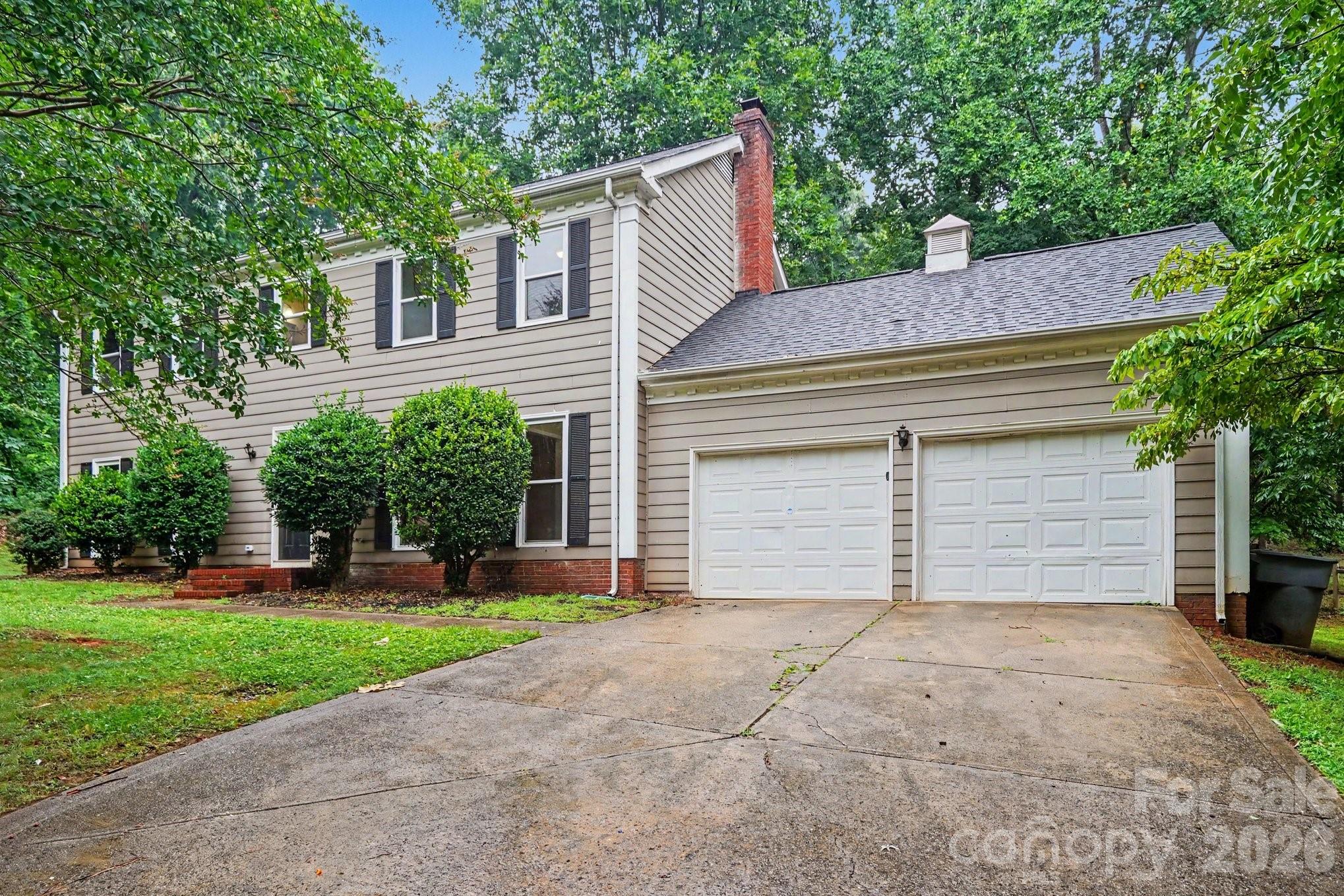 7111 Amarillo Drive — Charlotte