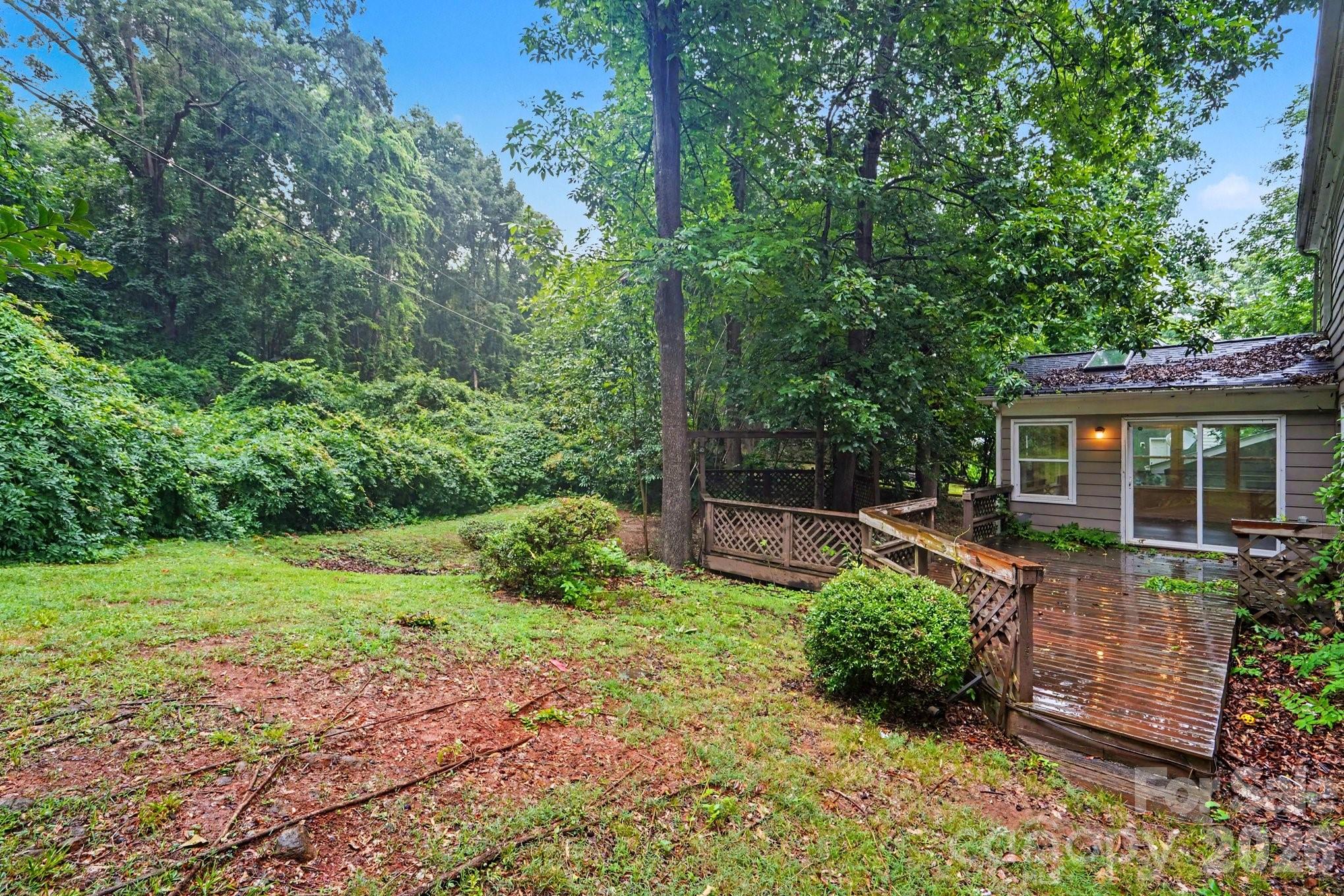 7111 Amarillo Drive — Charlotte