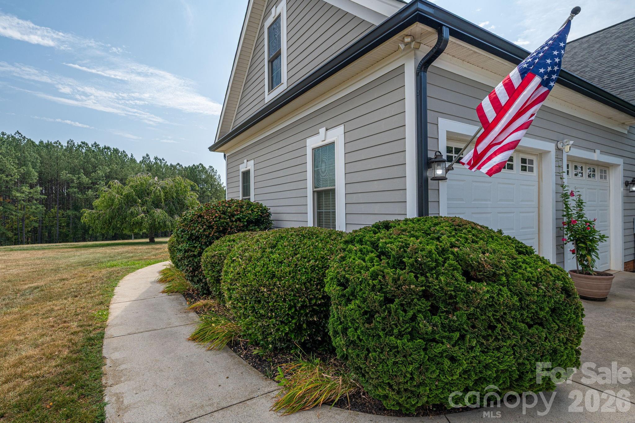 3020 N Ridge Court — Lincolnton