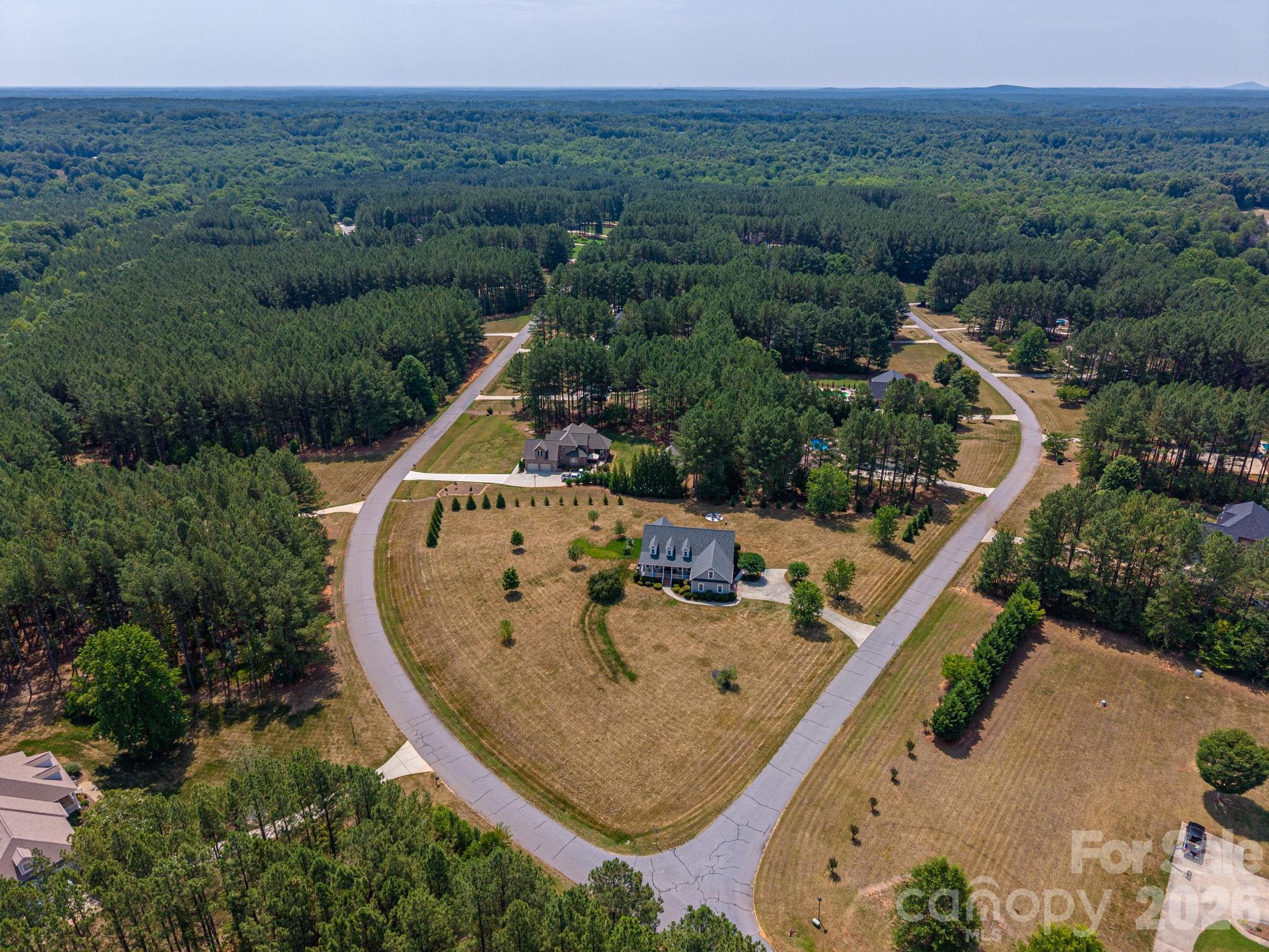 3020 N Ridge Court — Lincolnton