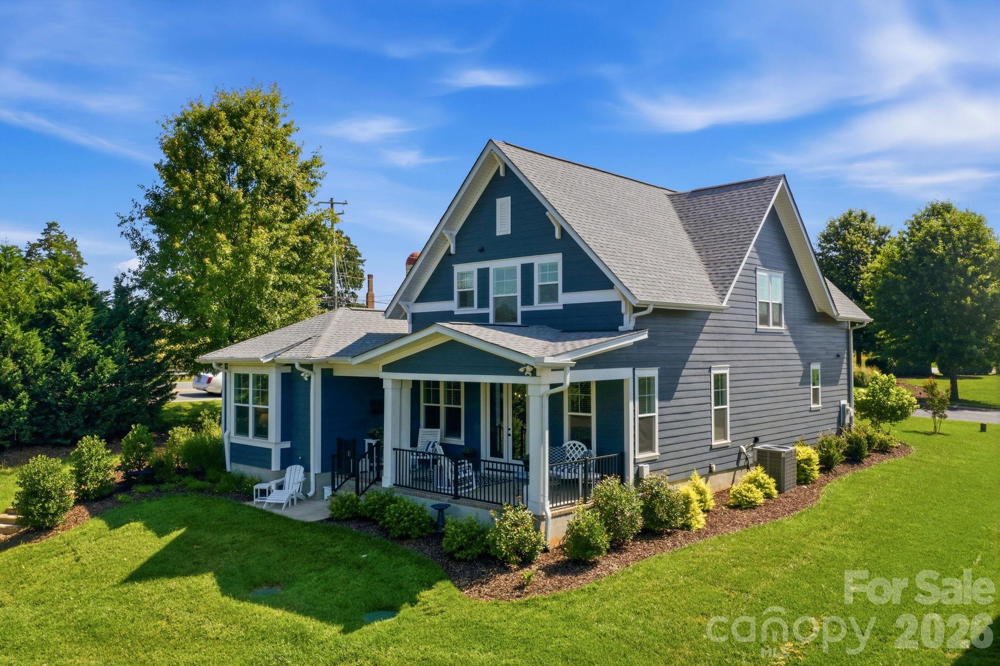 104 Sisters Cove Court — Mooresville