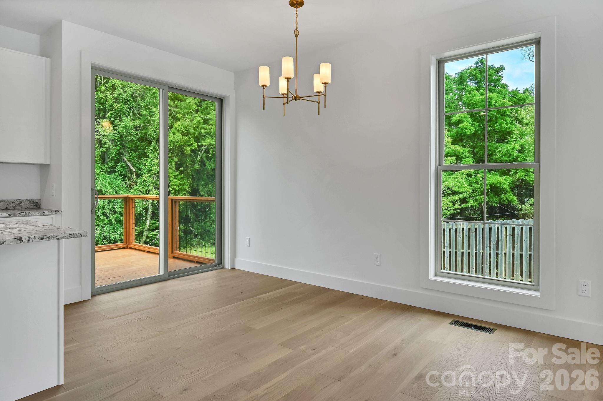 225 Edgewood Road S — Asheville