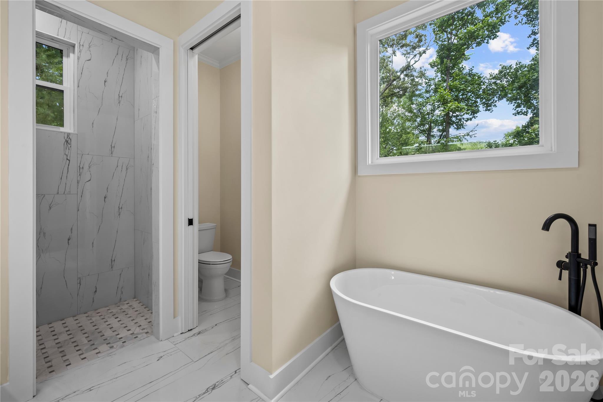 210 Hickory Tree Lane — Hendersonville