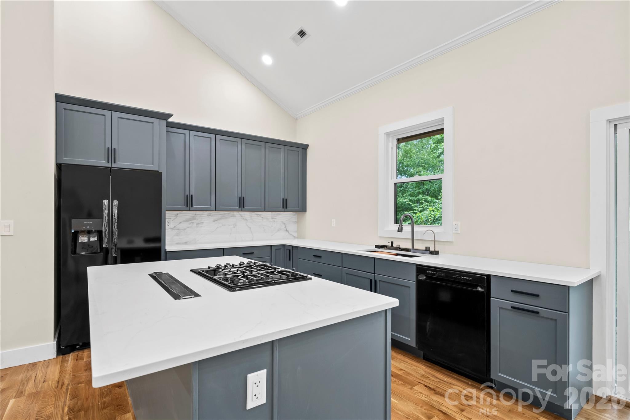 210 Hickory Tree Lane — Hendersonville