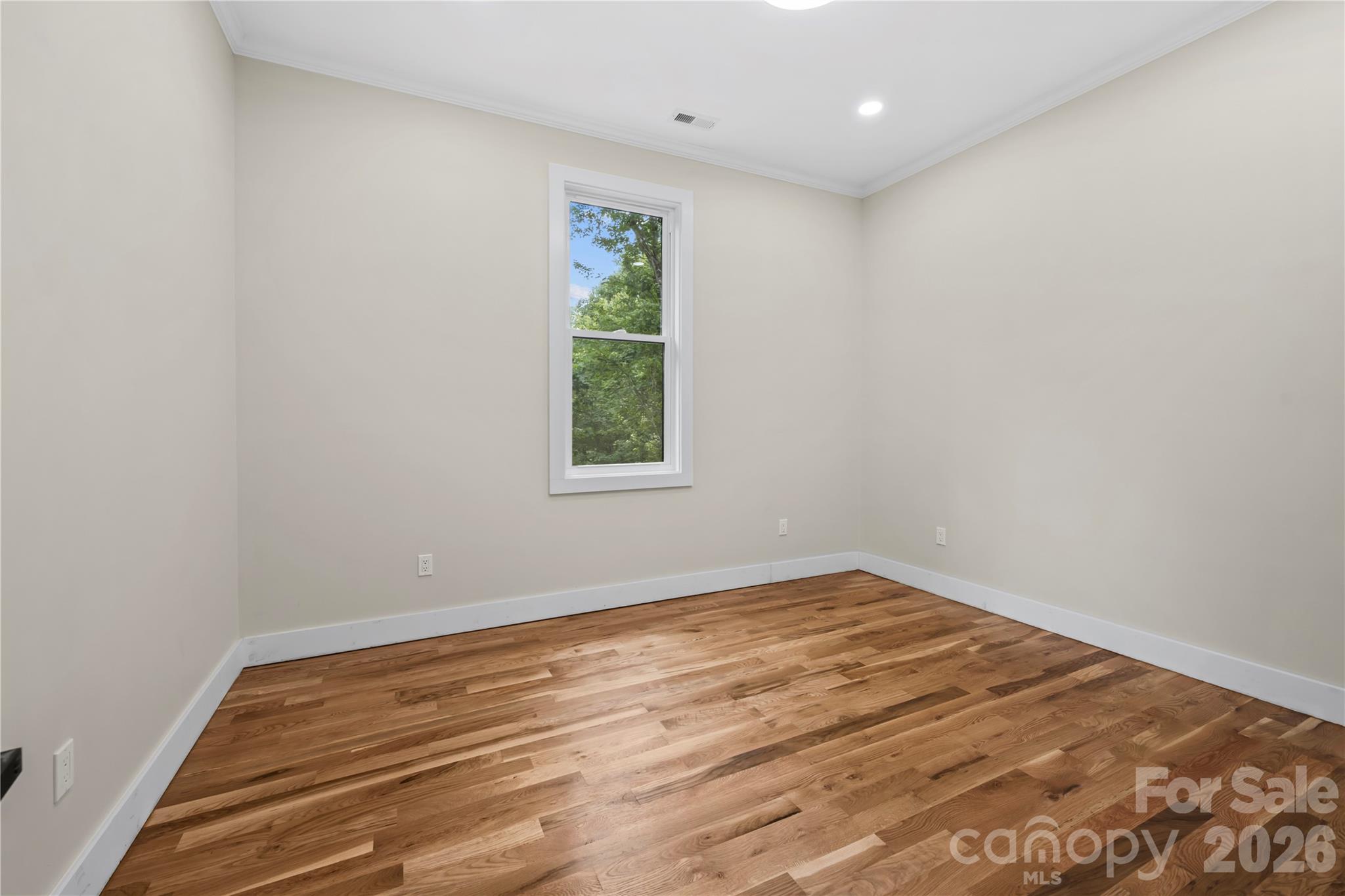 210 Hickory Tree Lane — Hendersonville