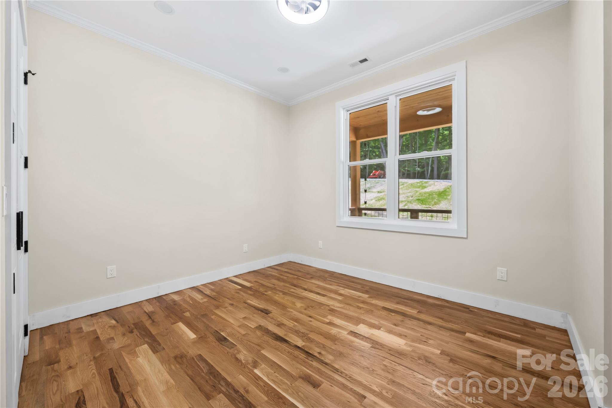 210 Hickory Tree Lane — Hendersonville