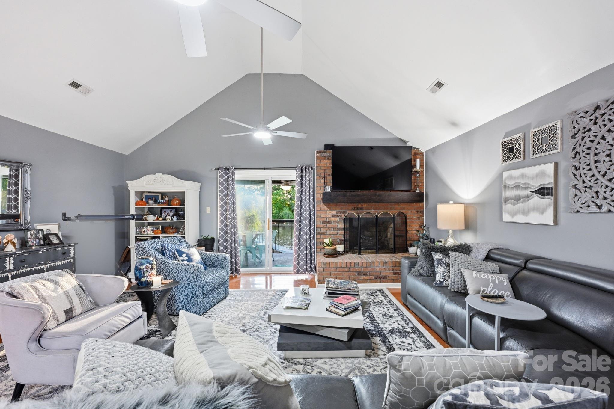 4420 Tucker Road — Belmont
