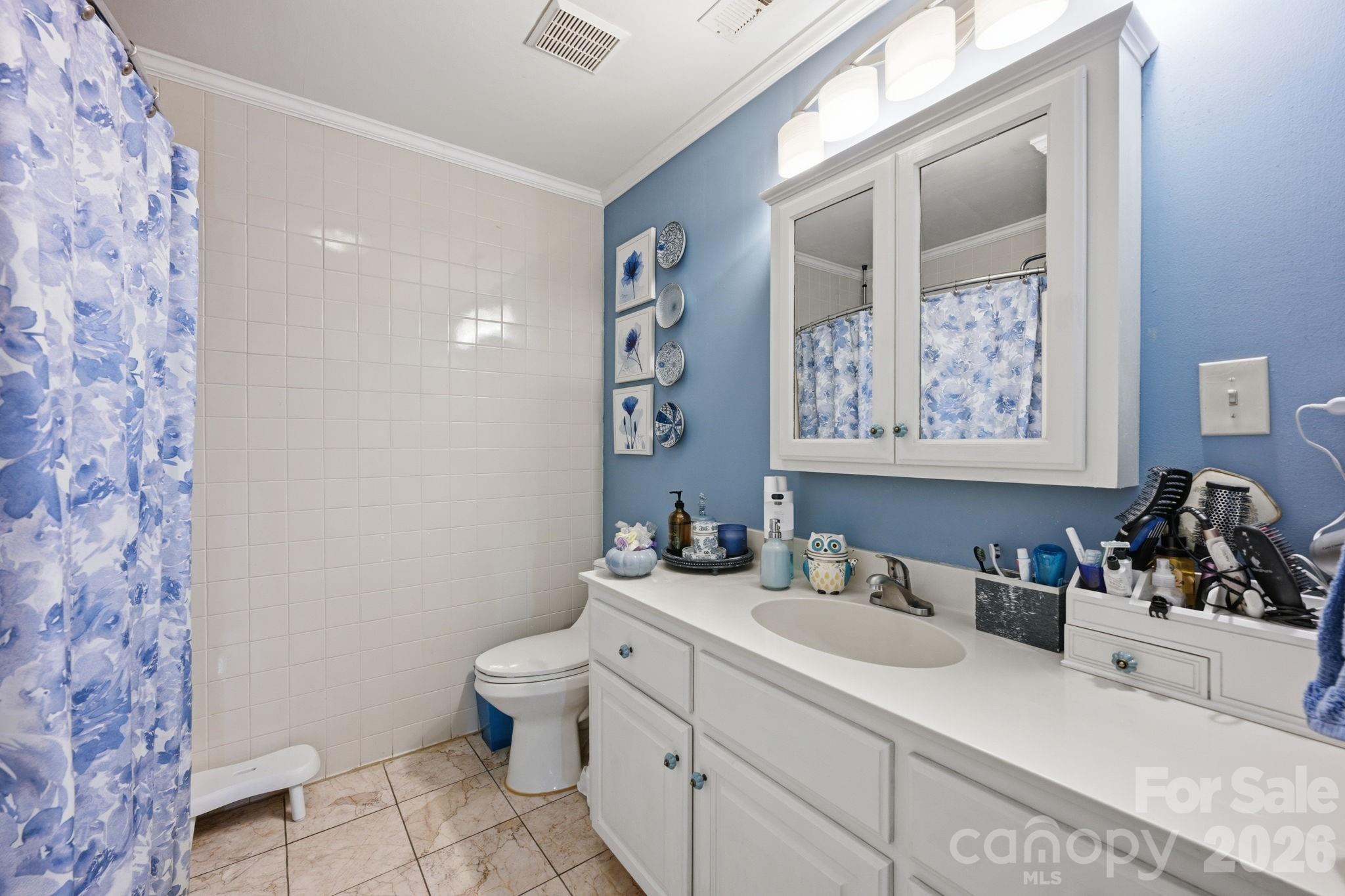 4420 Tucker Road — Belmont