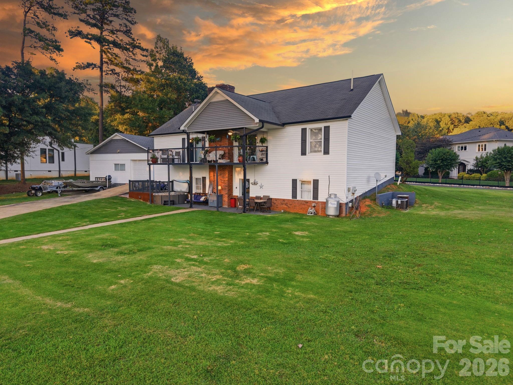 4420 Tucker Road — Belmont