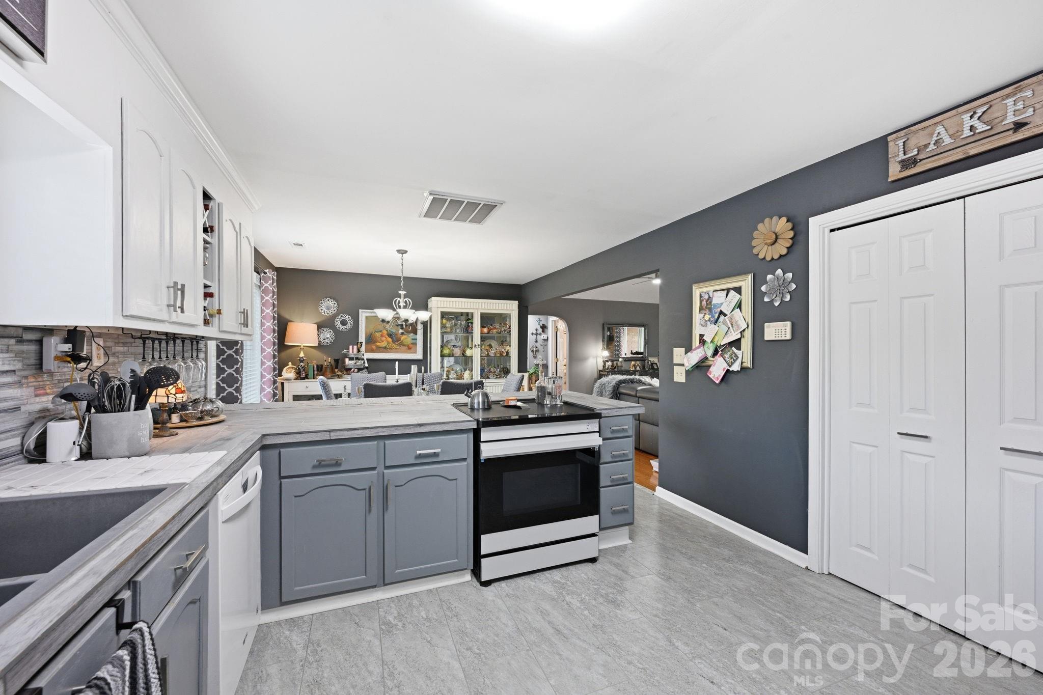 4420 Tucker Road — Belmont
