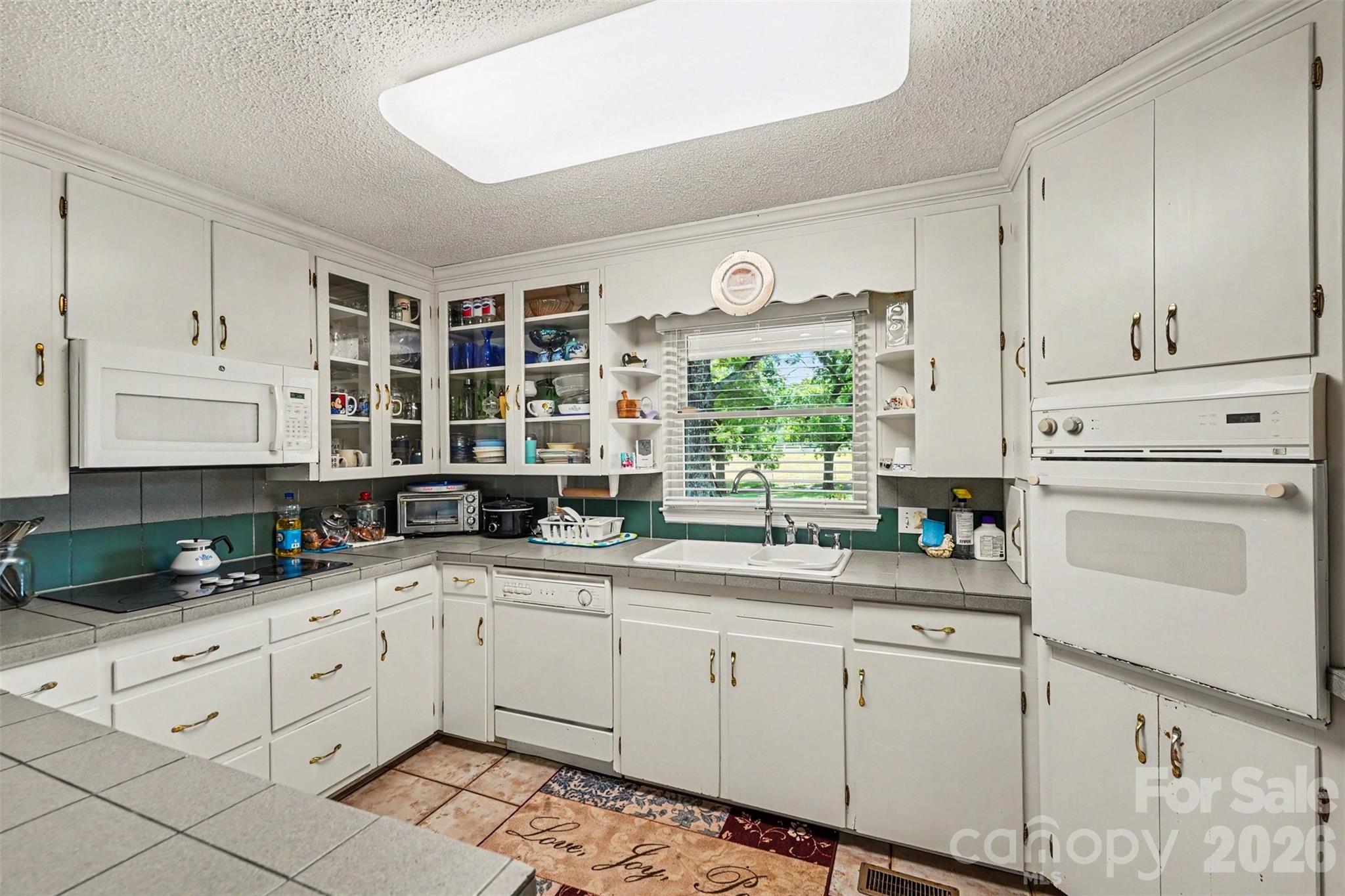 591 Mullis Road — Union Grove