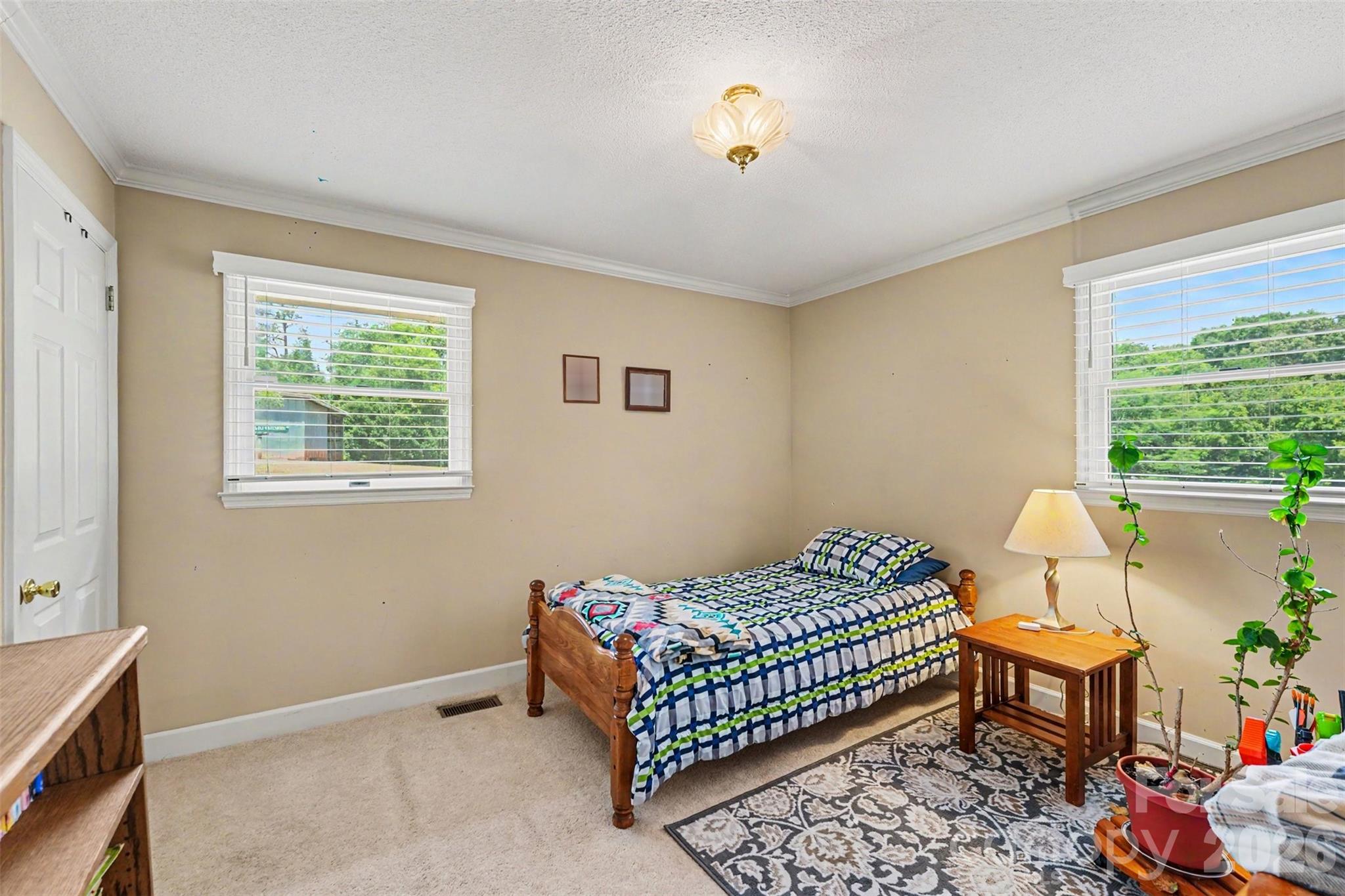 591 Mullis Road — Union Grove