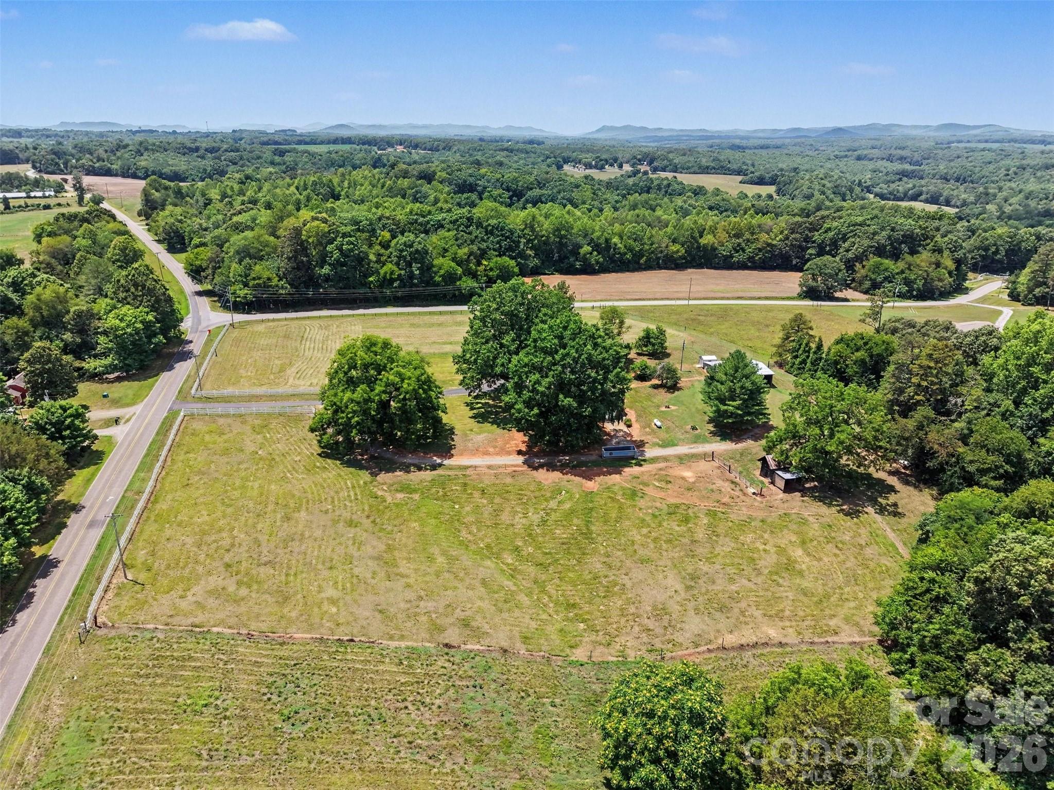 591 Mullis Road — Union Grove
