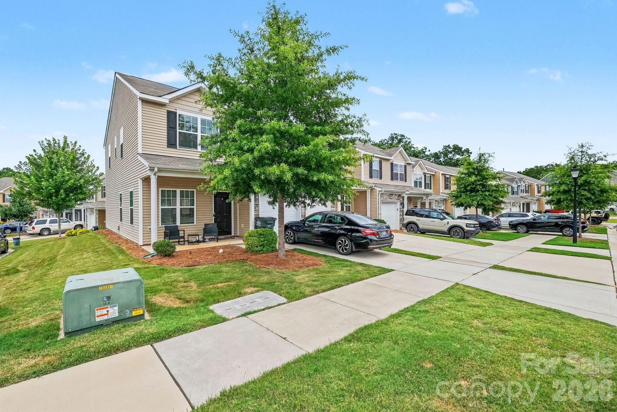 6411 Revolutionary Trail — Charlotte