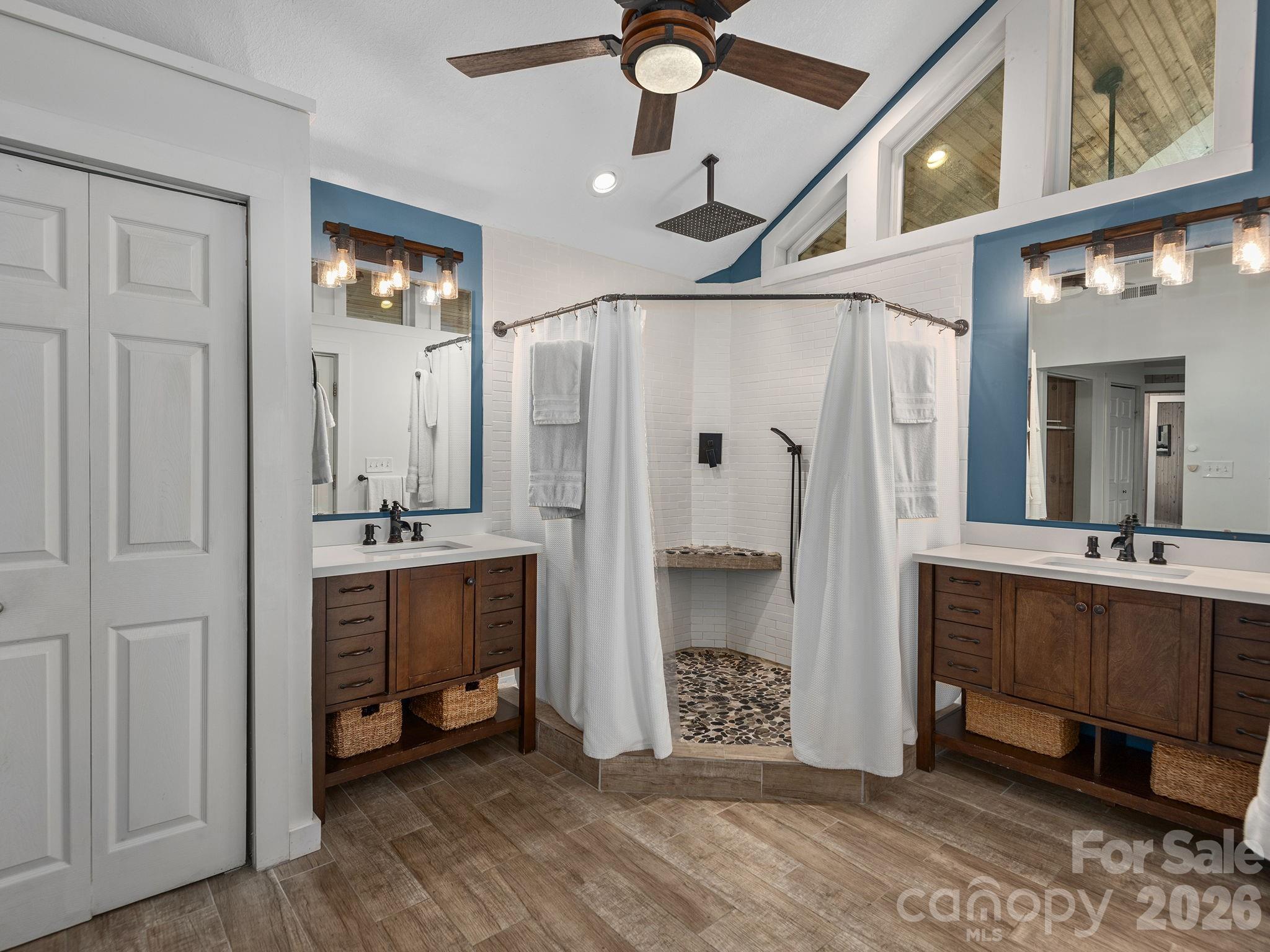 153 Windalier Lane — Waynesville