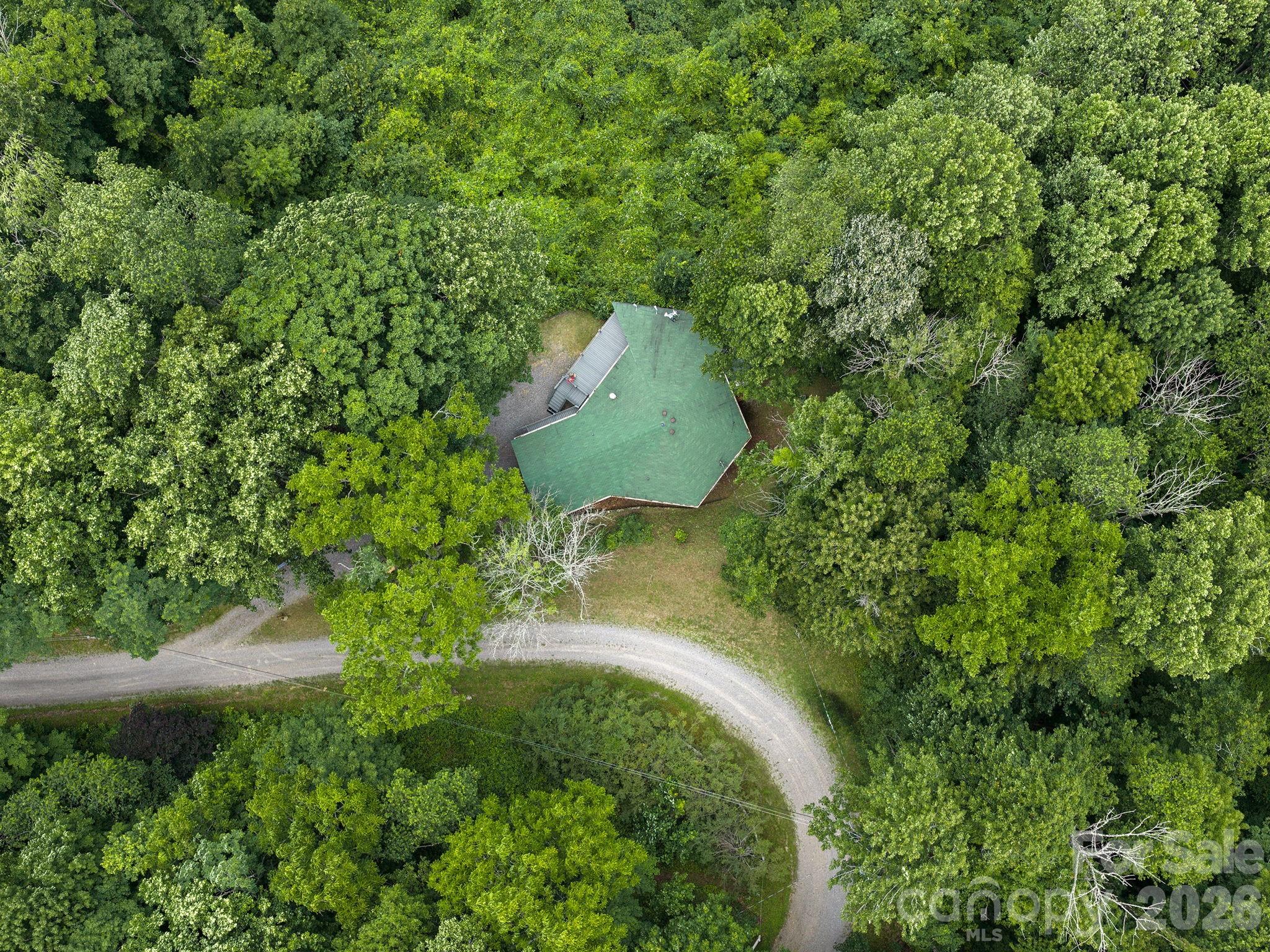 153 Windalier Lane — Waynesville