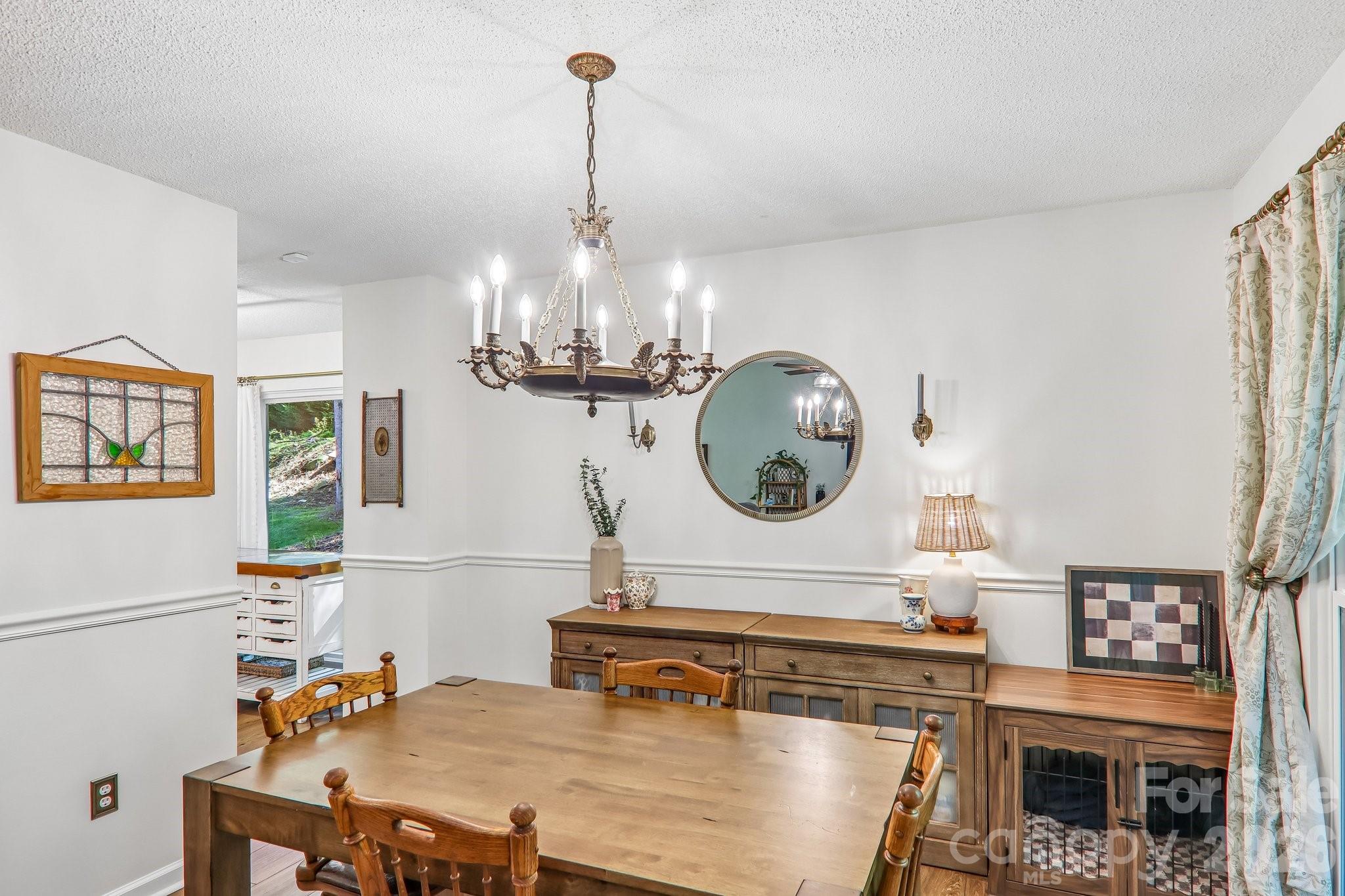 401 Heather Marie Drive — Hendersonville