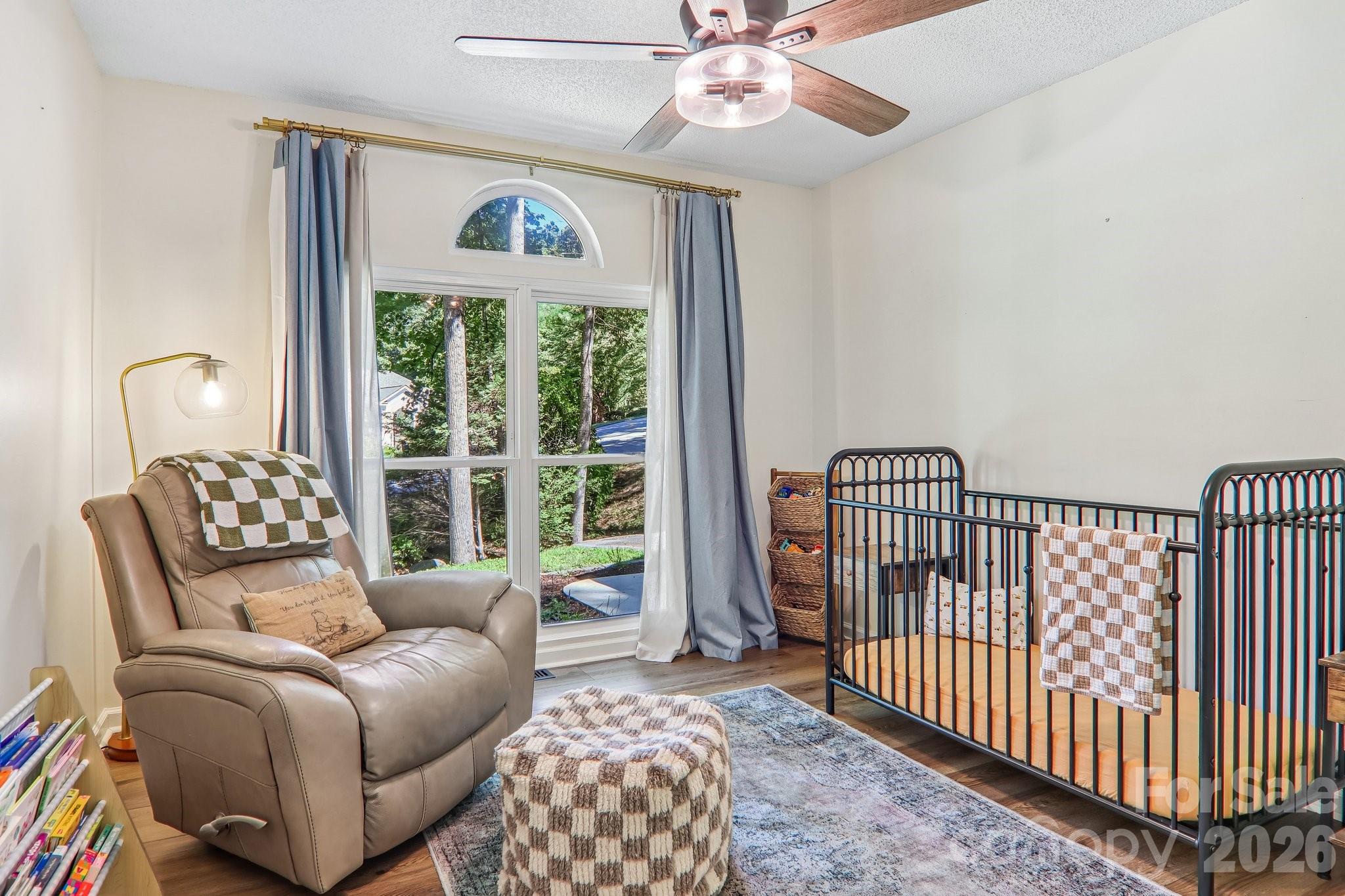 401 Heather Marie Drive — Hendersonville