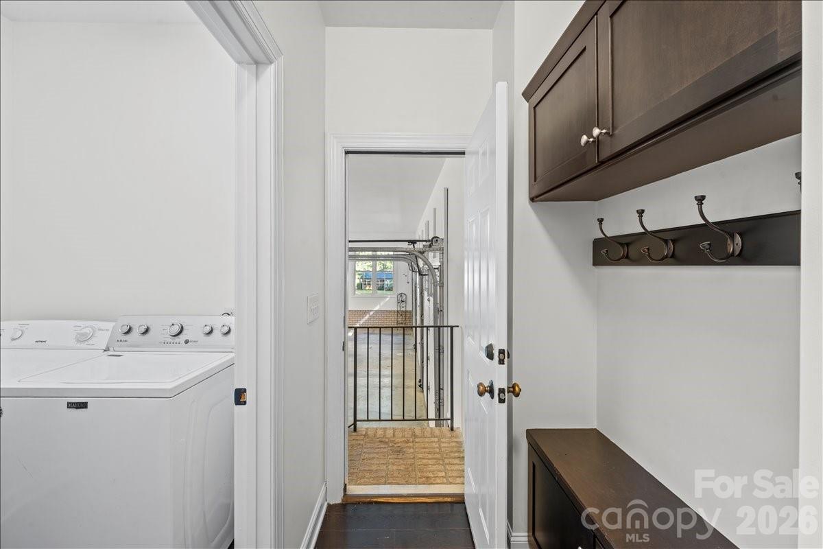 49437 Quail Trail Road — Norwood