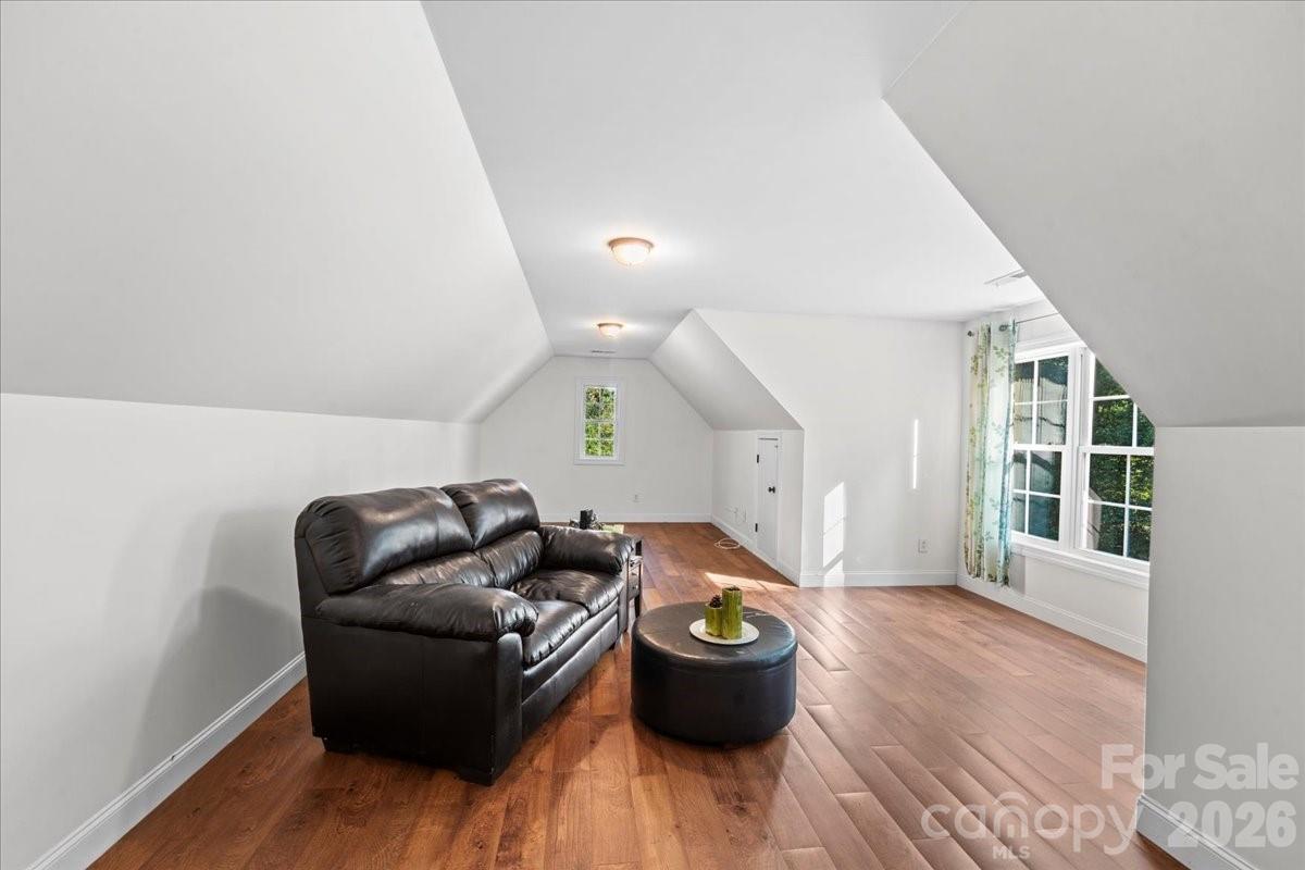 49437 Quail Trail Road — Norwood