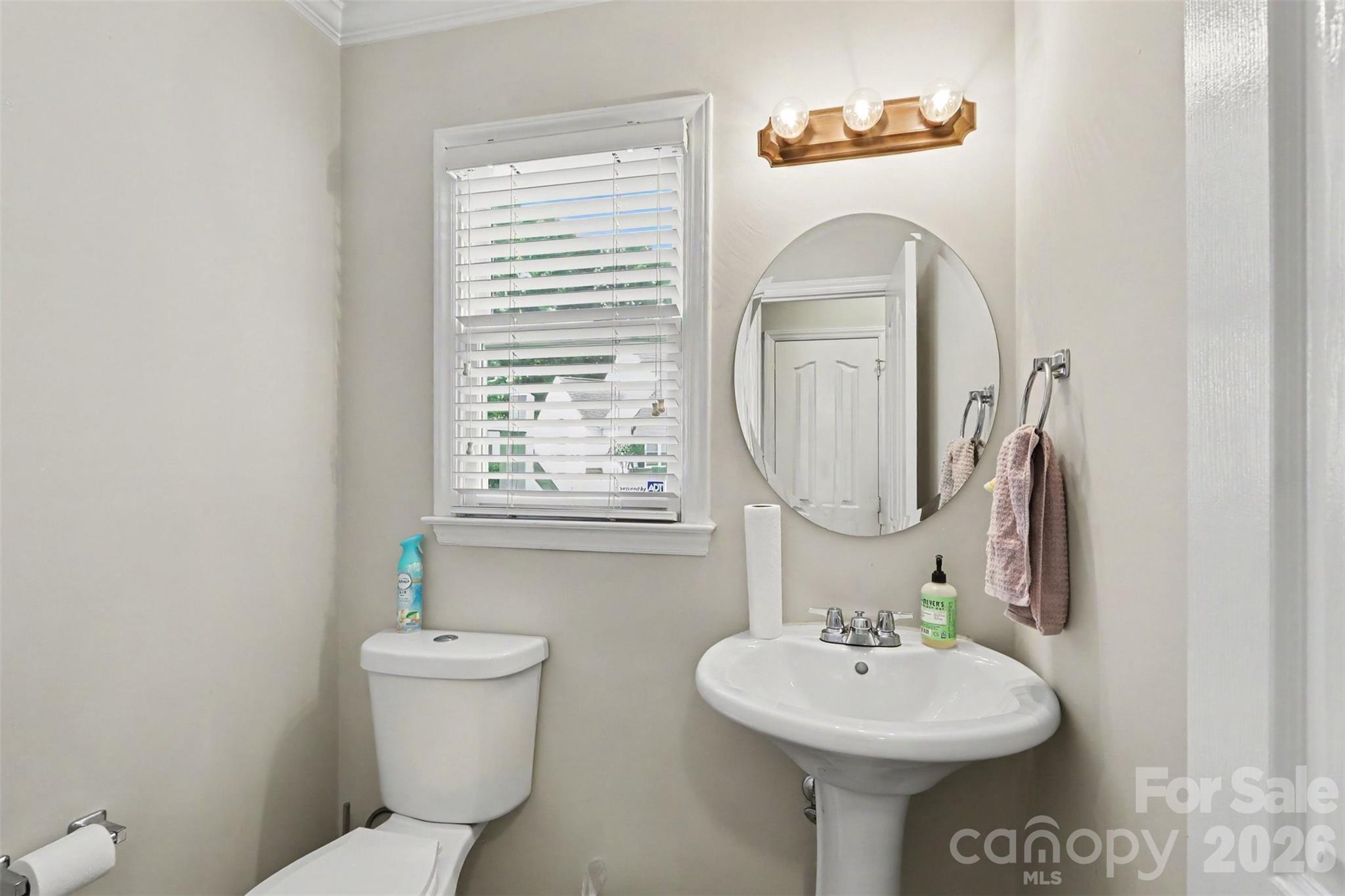 8606 Fox Chase Lane — Charlotte