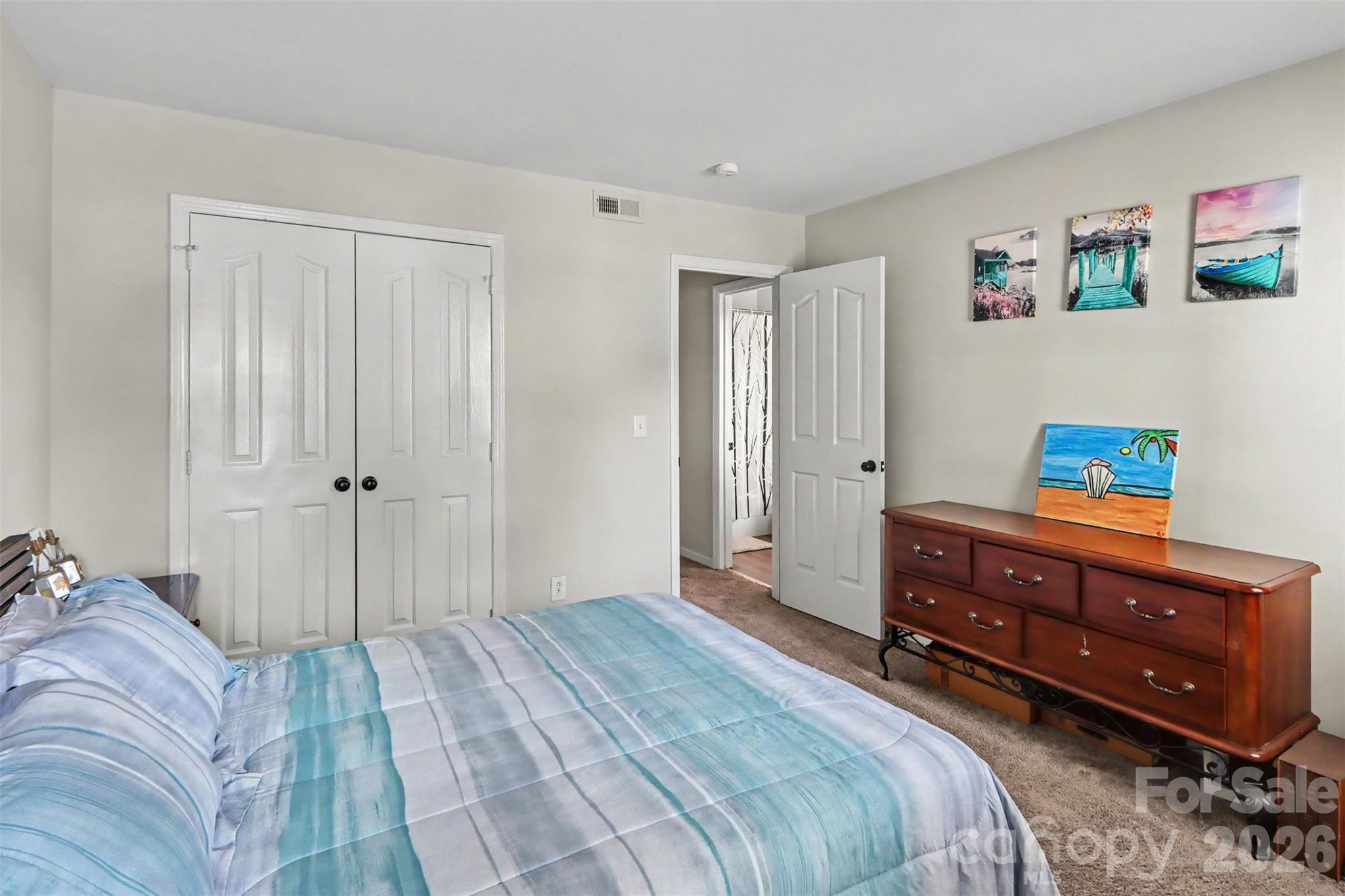 8606 Fox Chase Lane — Charlotte
