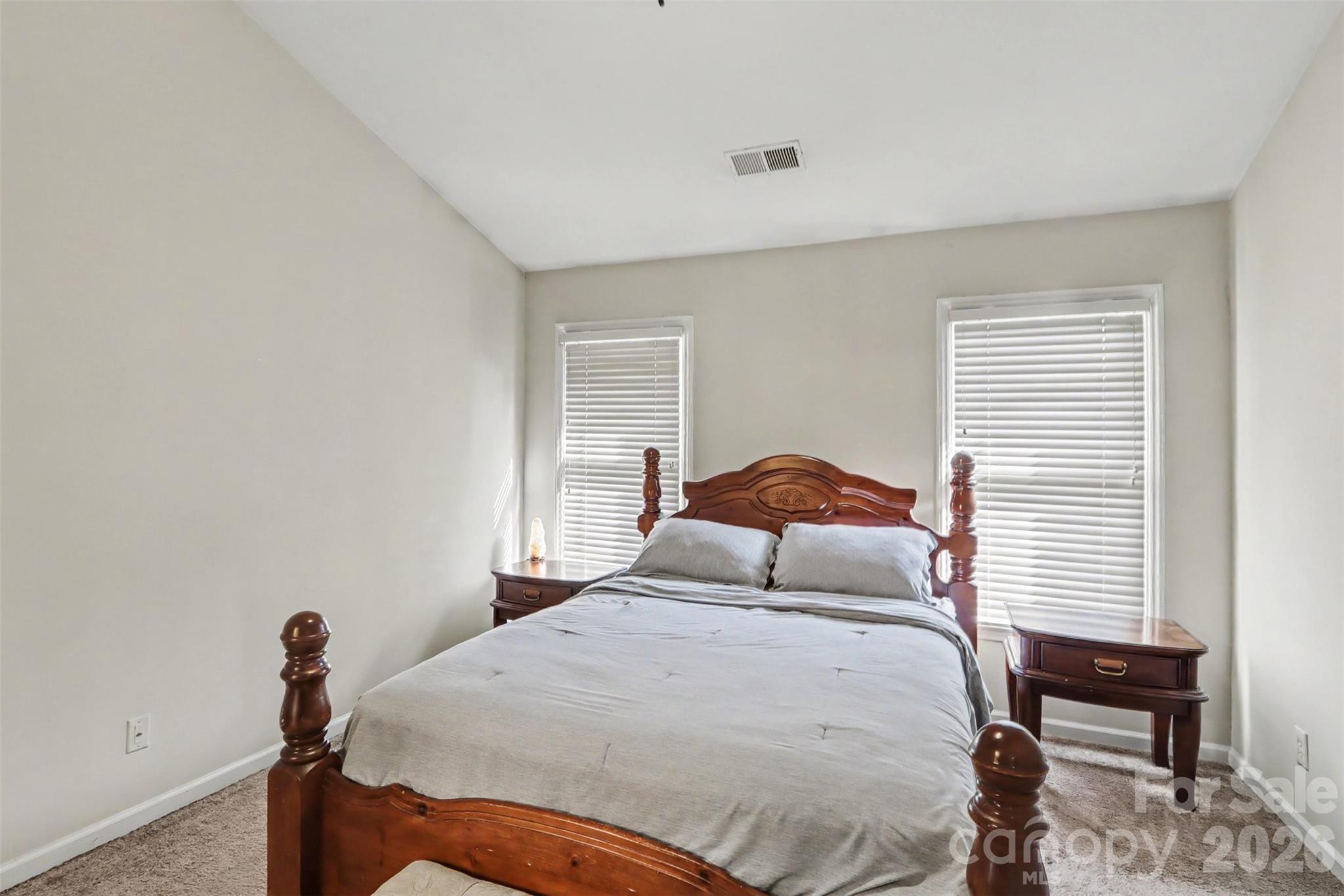 8606 Fox Chase Lane — Charlotte
