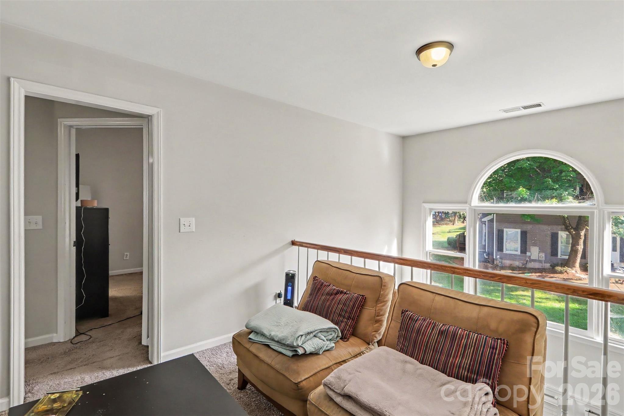 8606 Fox Chase Lane — Charlotte