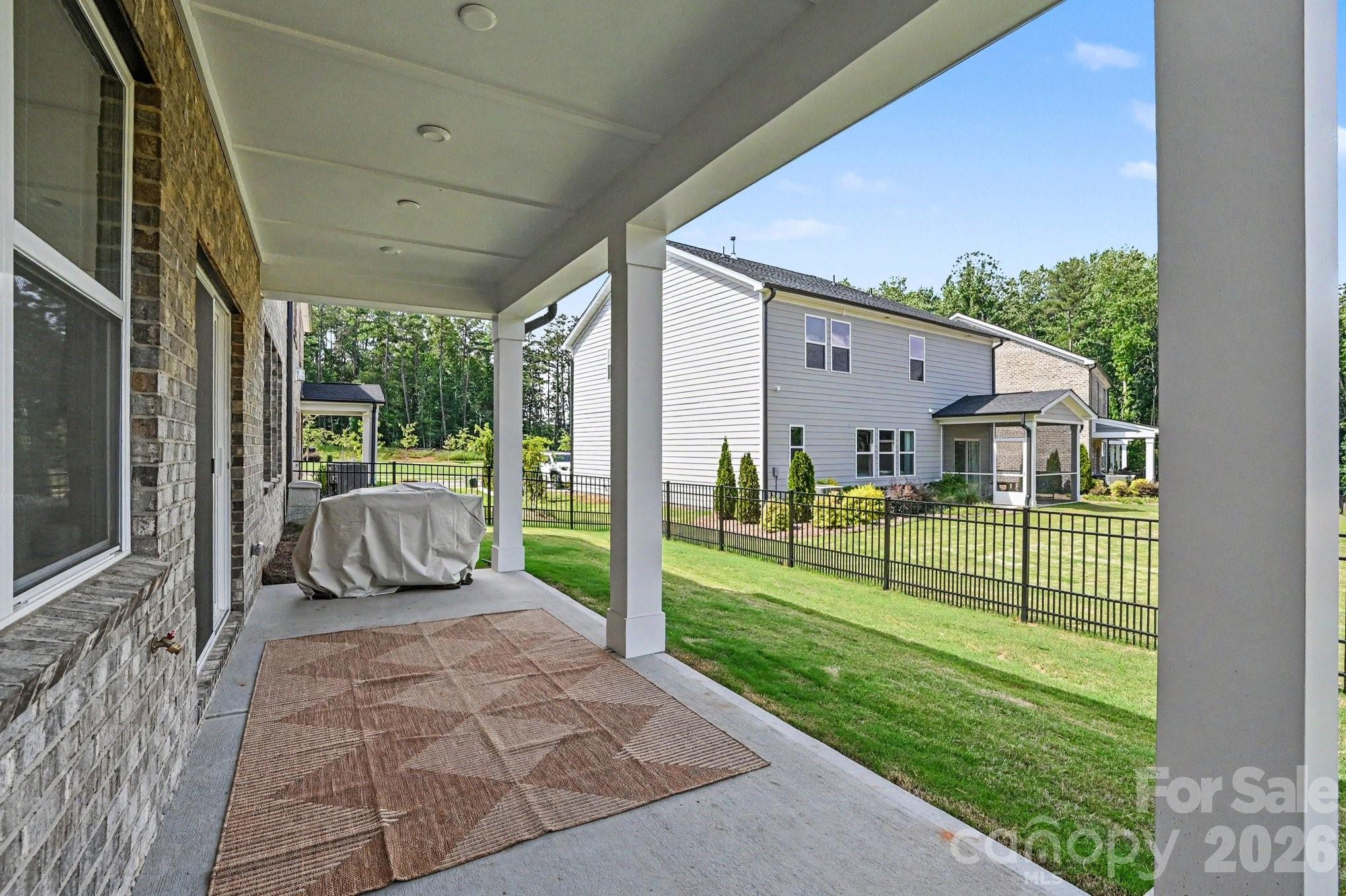 8230 Franklin Trail Street — Charlotte