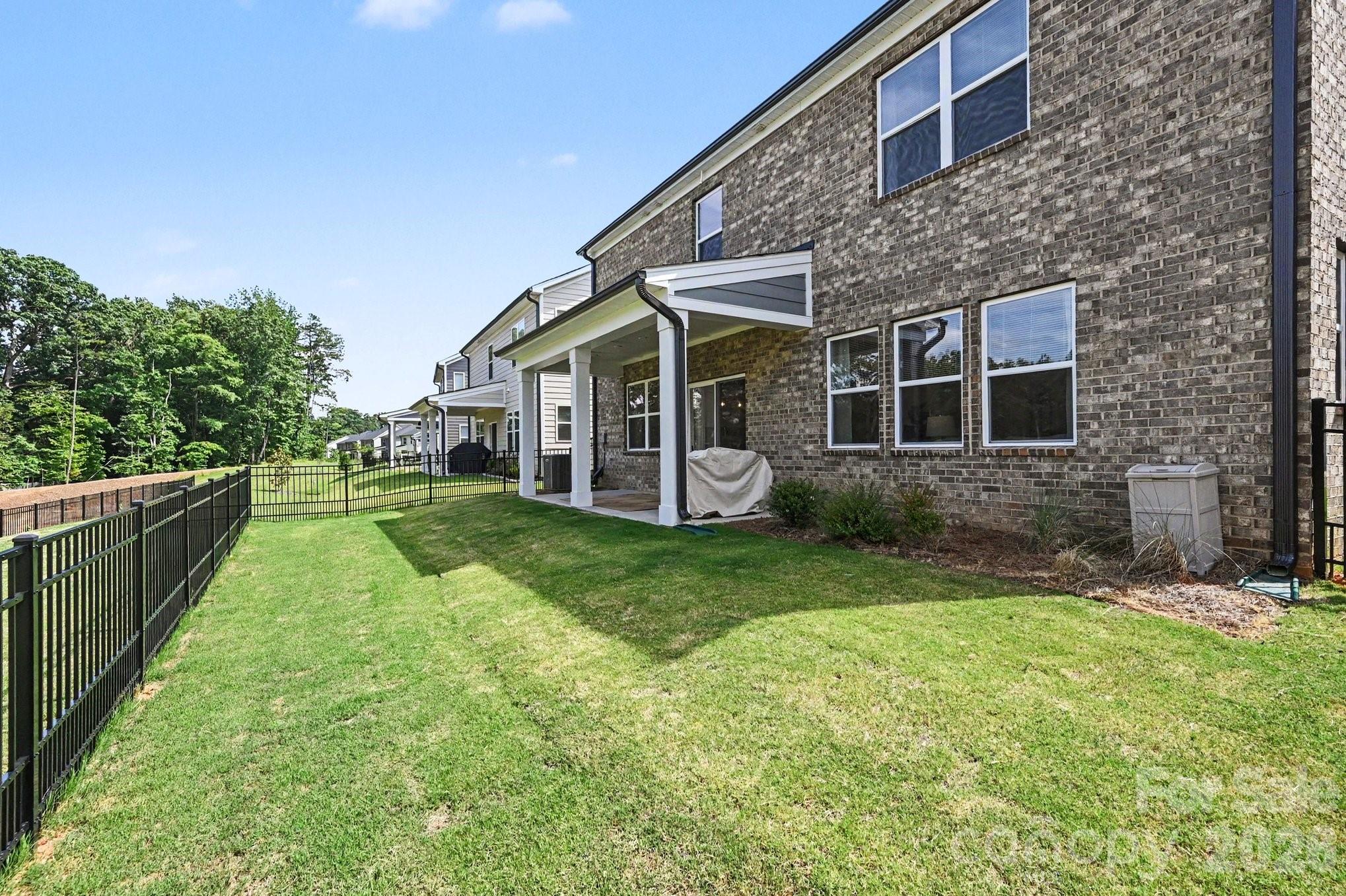 8230 Franklin Trail Street — Charlotte