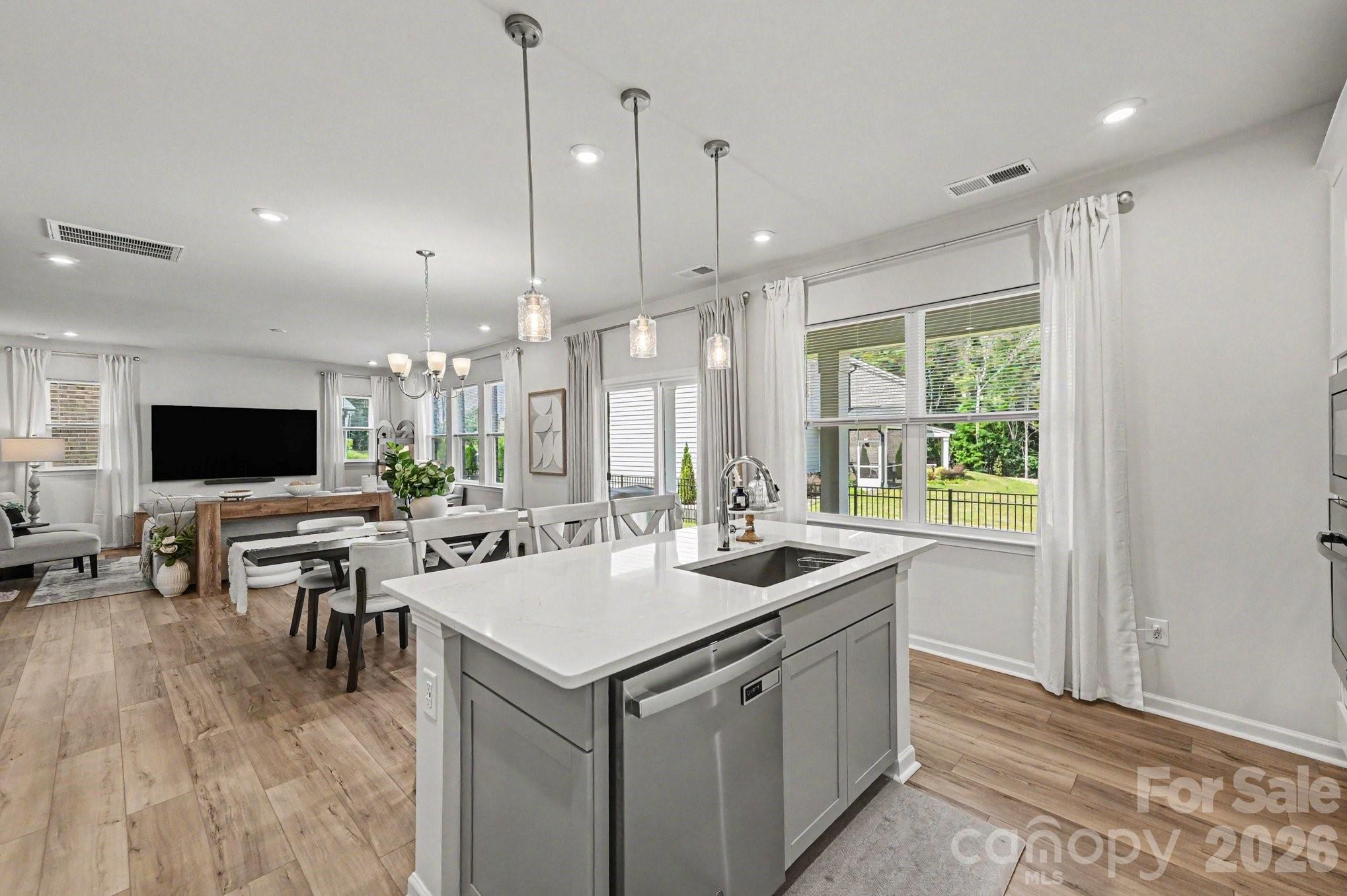 8230 Franklin Trail Street — Charlotte