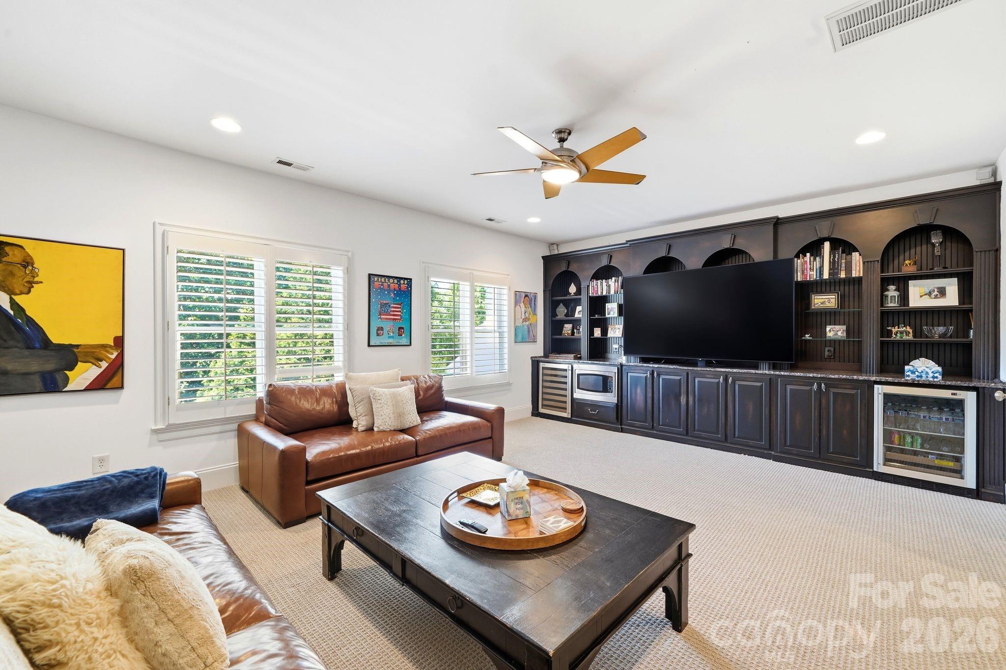11120 Mcclure Manor Drive — Charlotte
