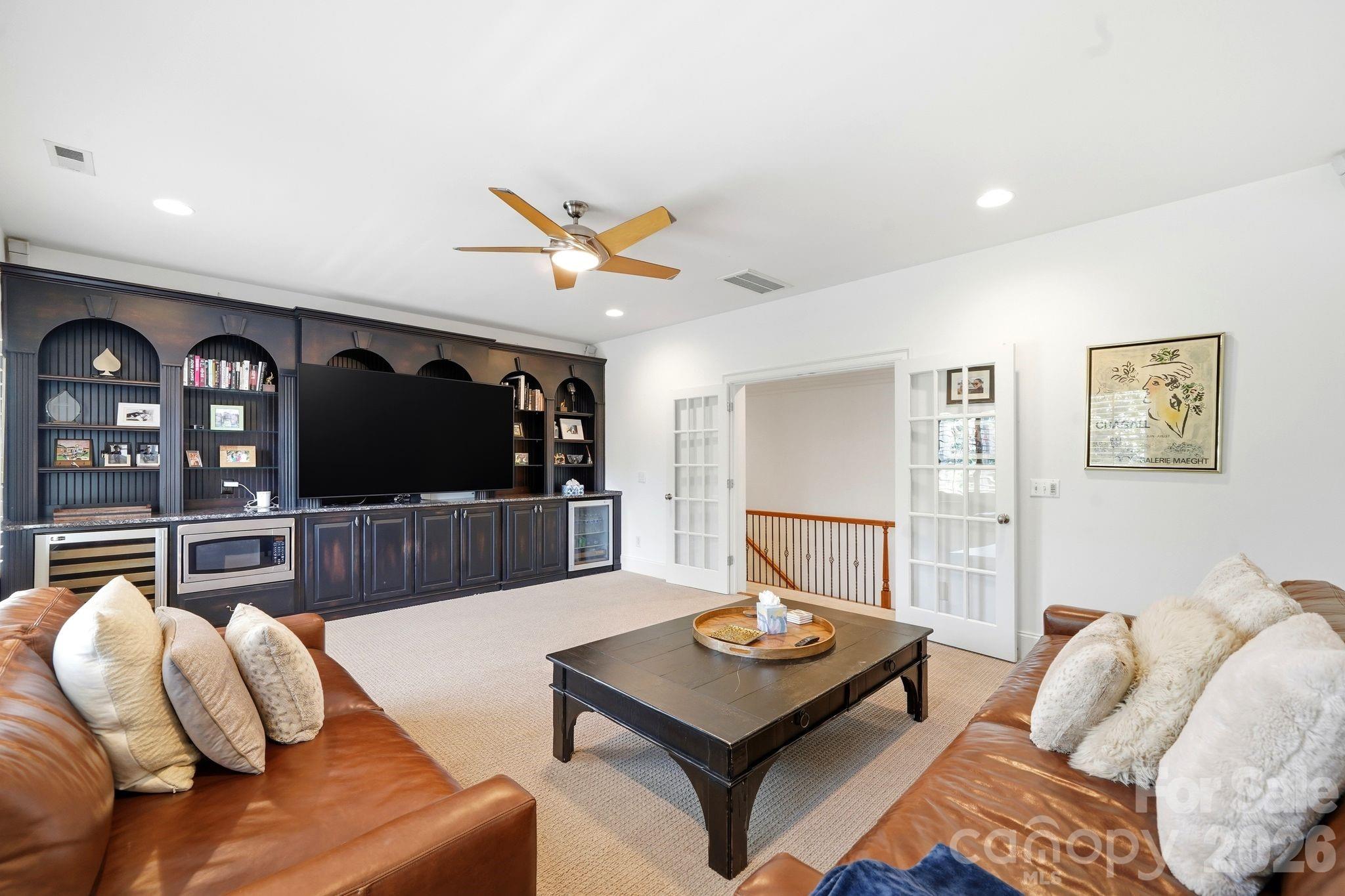 11120 Mcclure Manor Drive — Charlotte