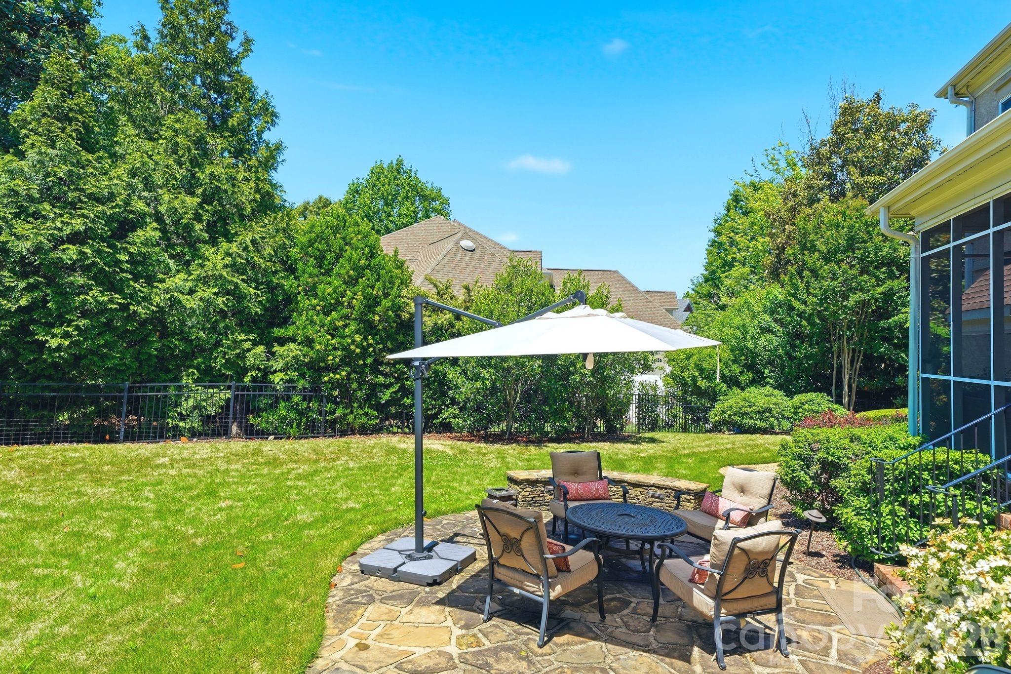 11120 Mcclure Manor Drive — Charlotte