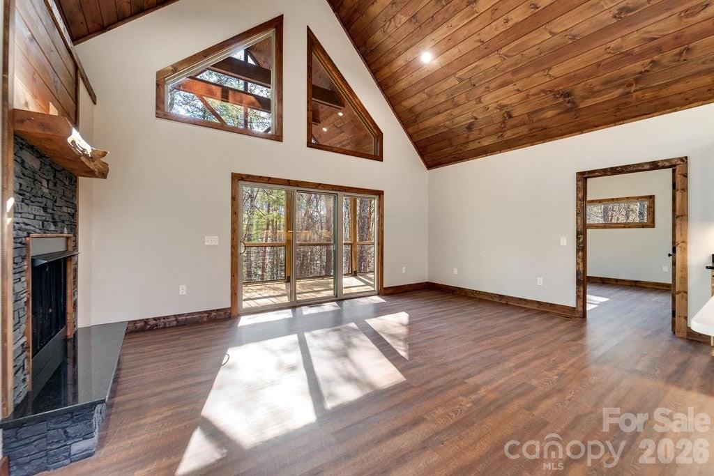 397 Kennelly Loop — Murphy