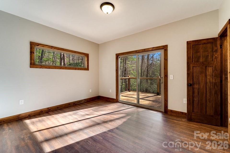 397 Kennelly Loop — Murphy