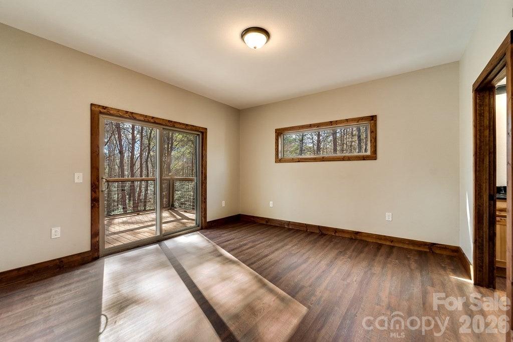 397 Kennelly Loop — Murphy