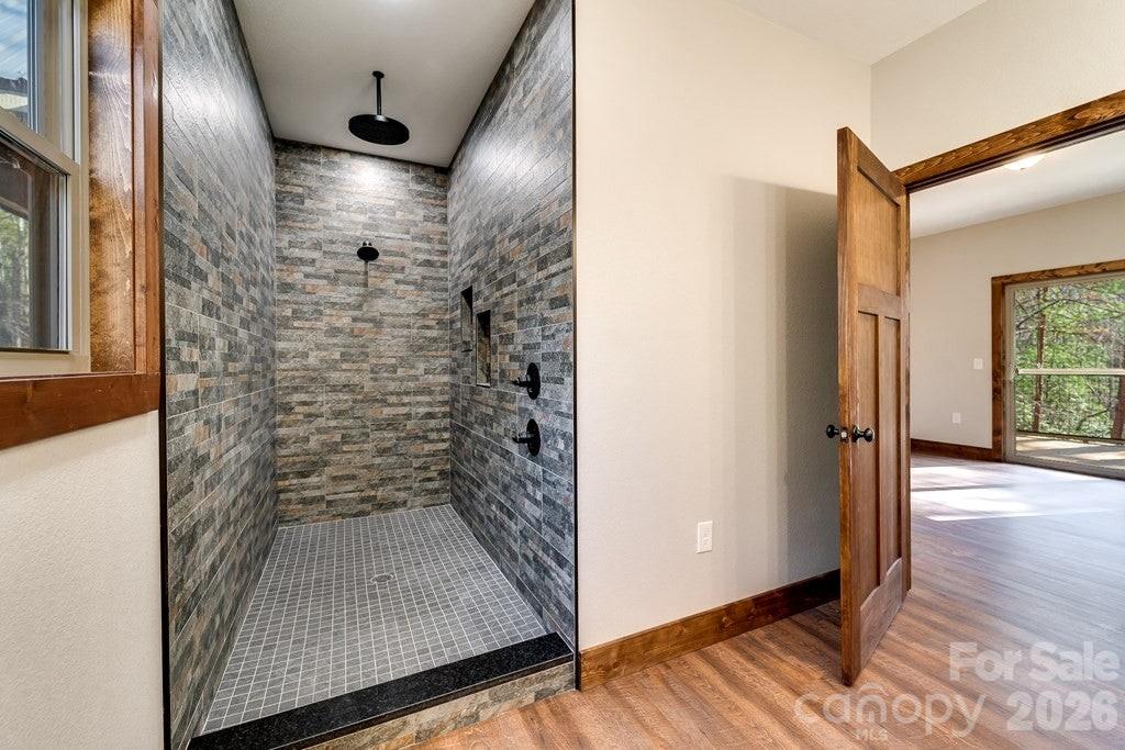 397 Kennelly Loop — Murphy