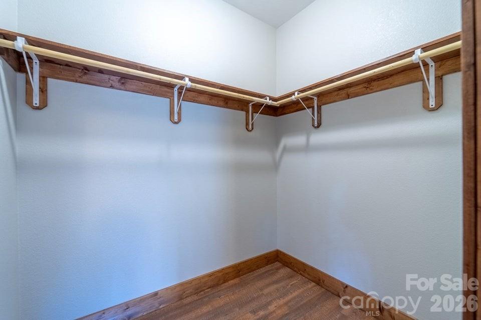397 Kennelly Loop — Murphy