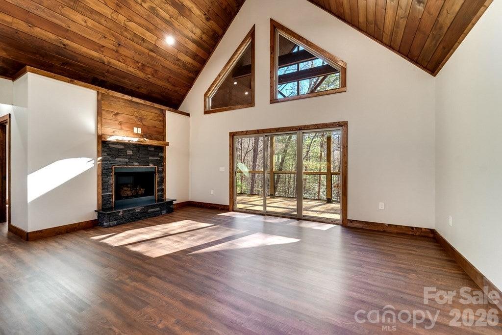 397 Kennelly Loop — Murphy