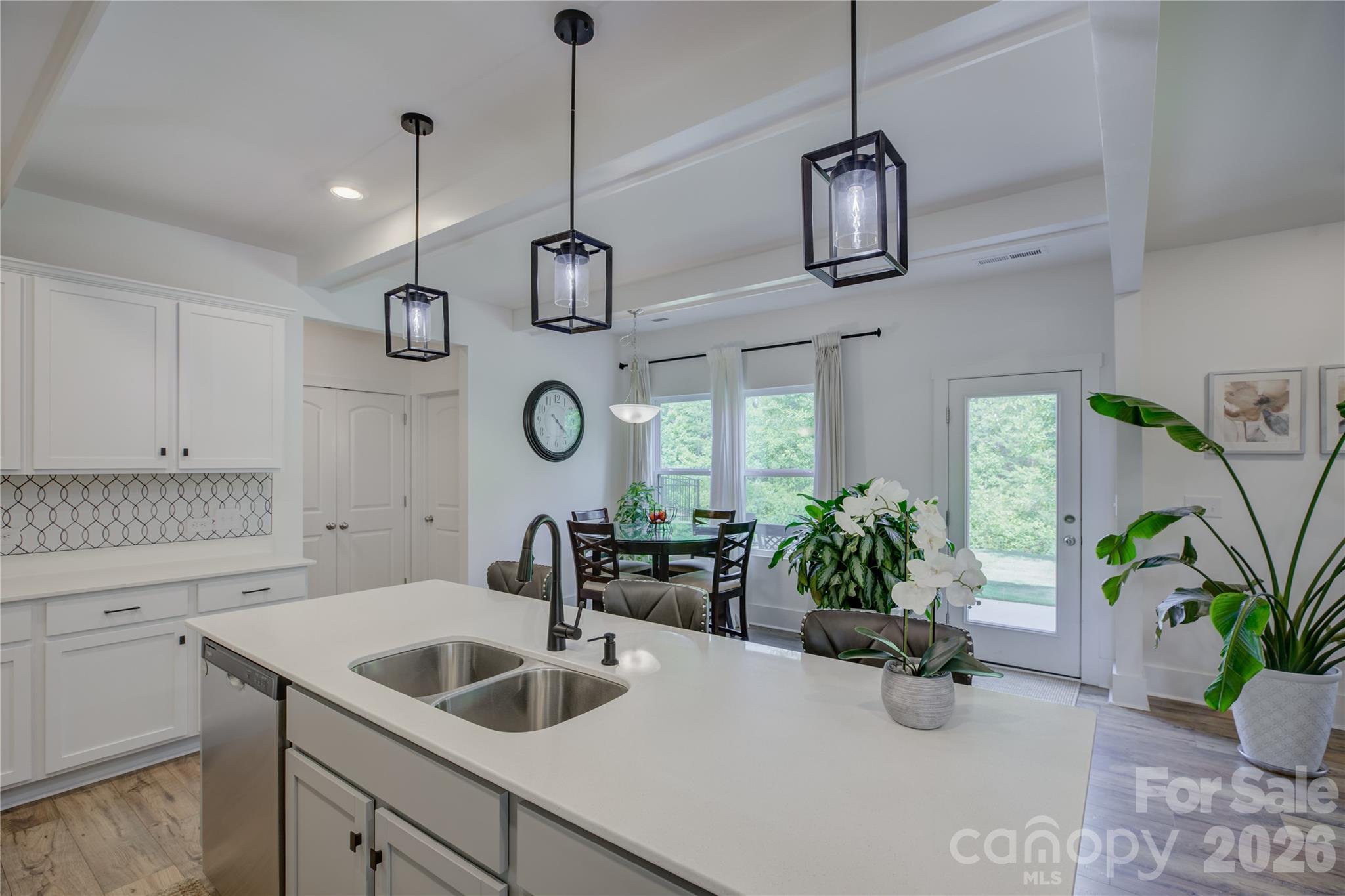 1928 Thoreau Way — York