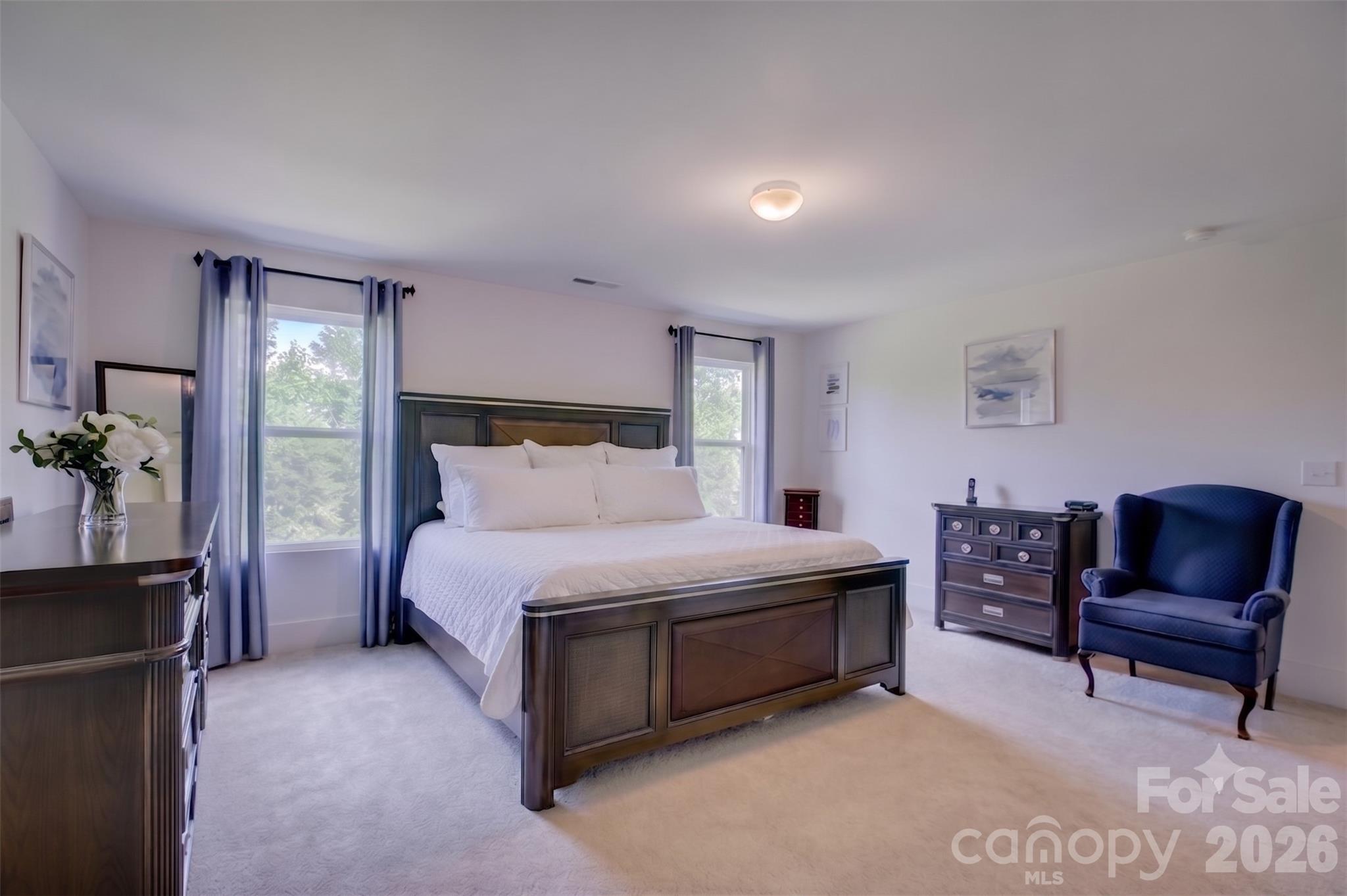 1928 Thoreau Way — York