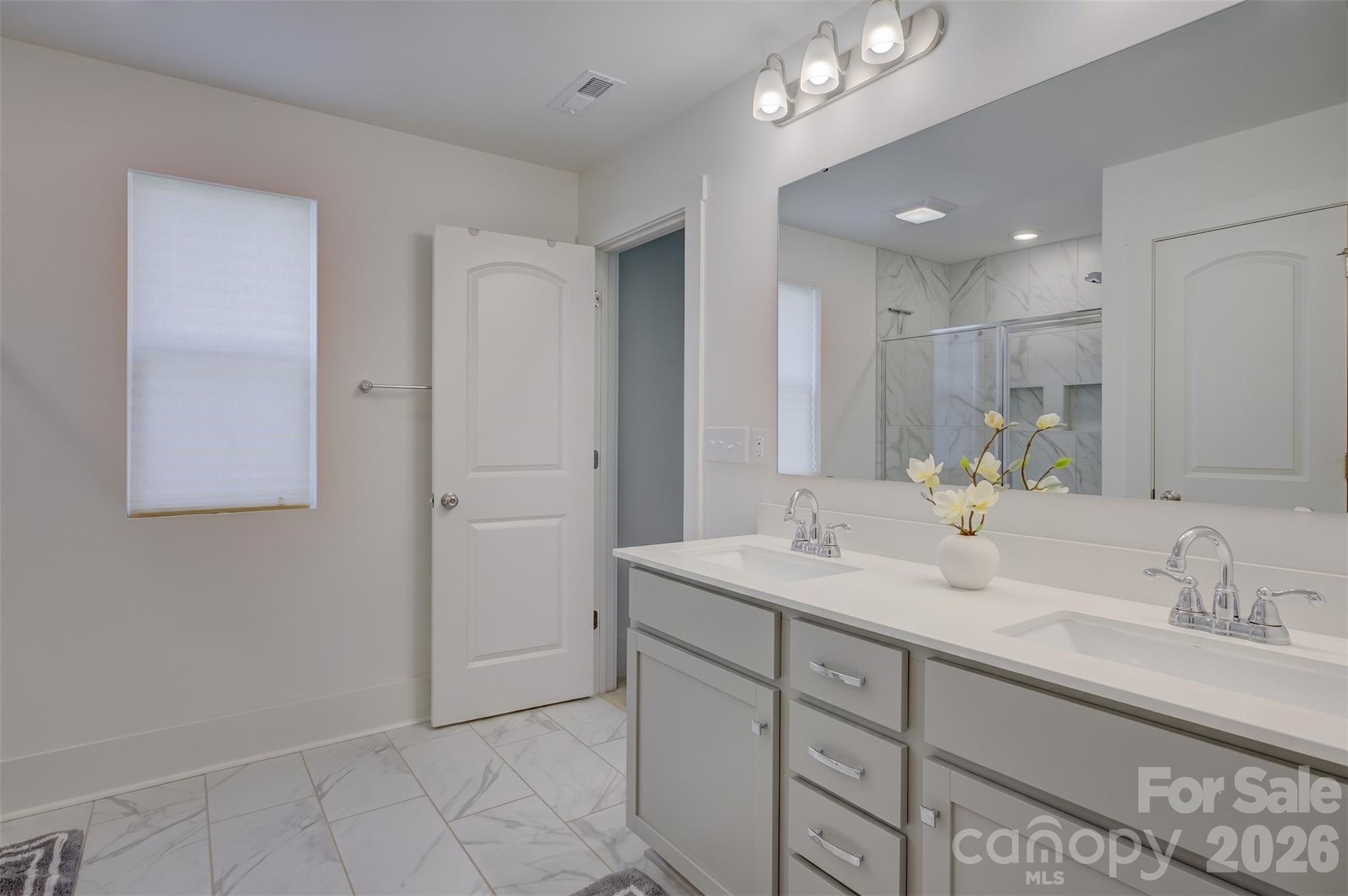 1928 Thoreau Way — York